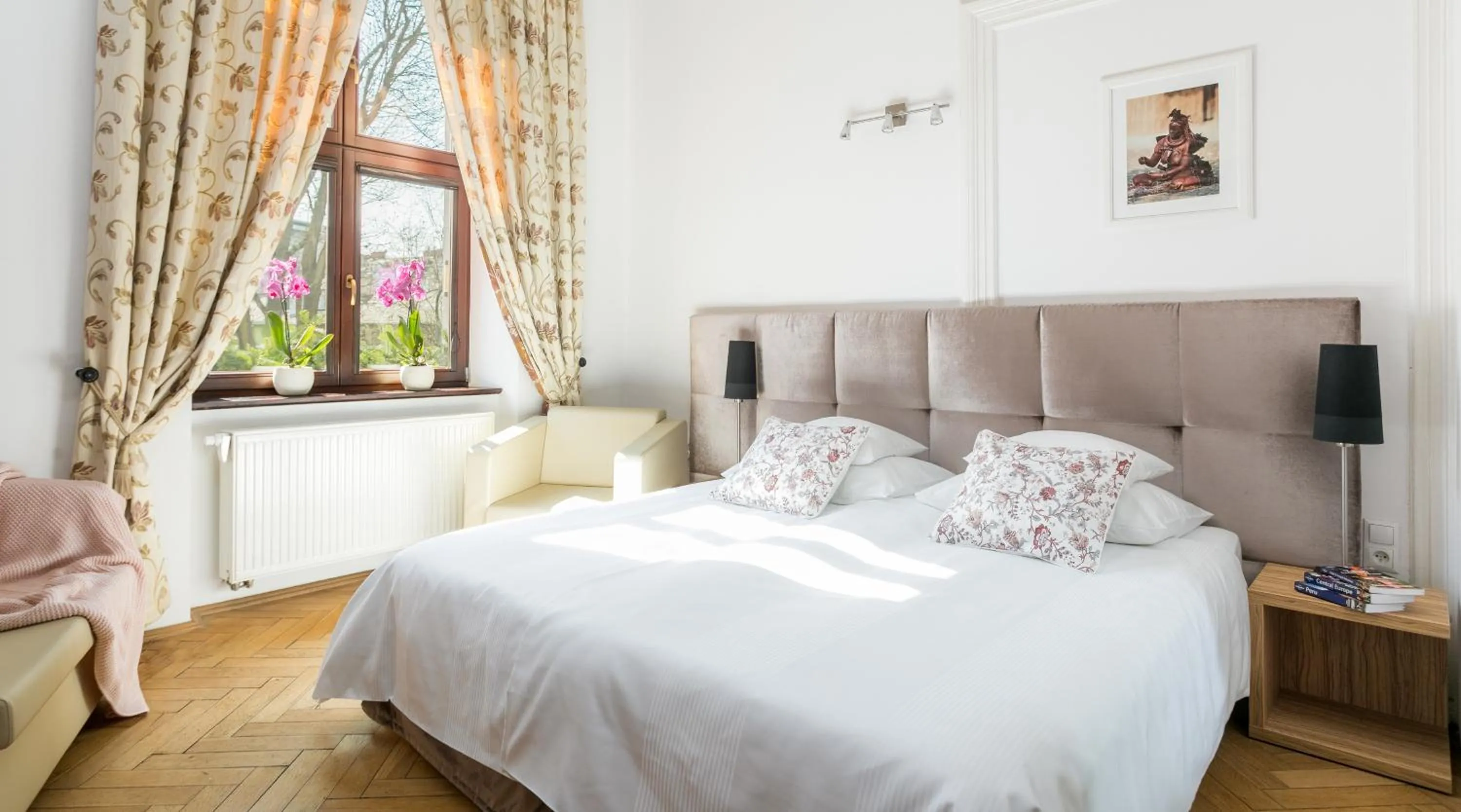 Photo of the whole room, Bed in Cracowdays