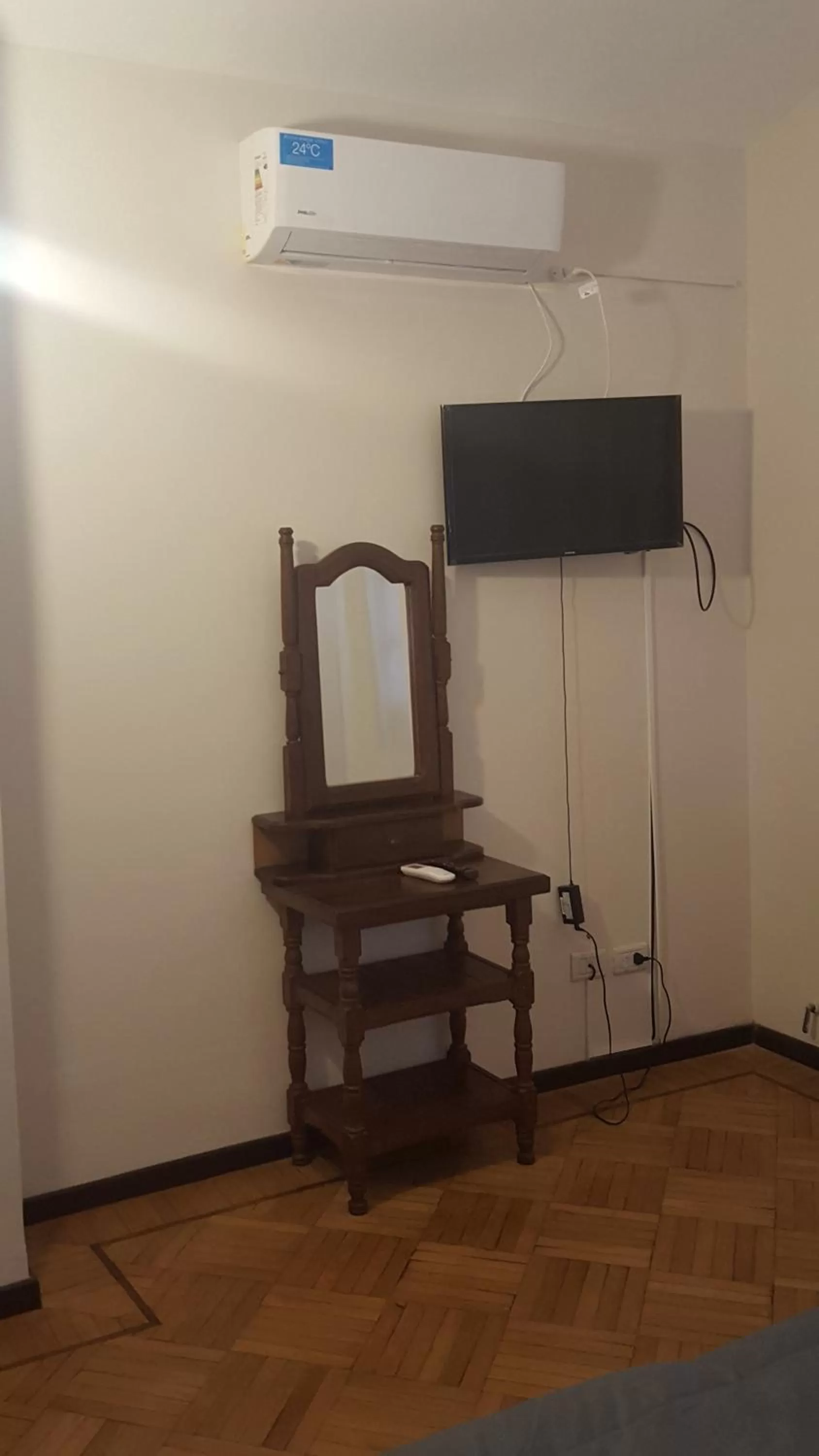 TV/Entertainment Center in Posta del Ángel - Salta