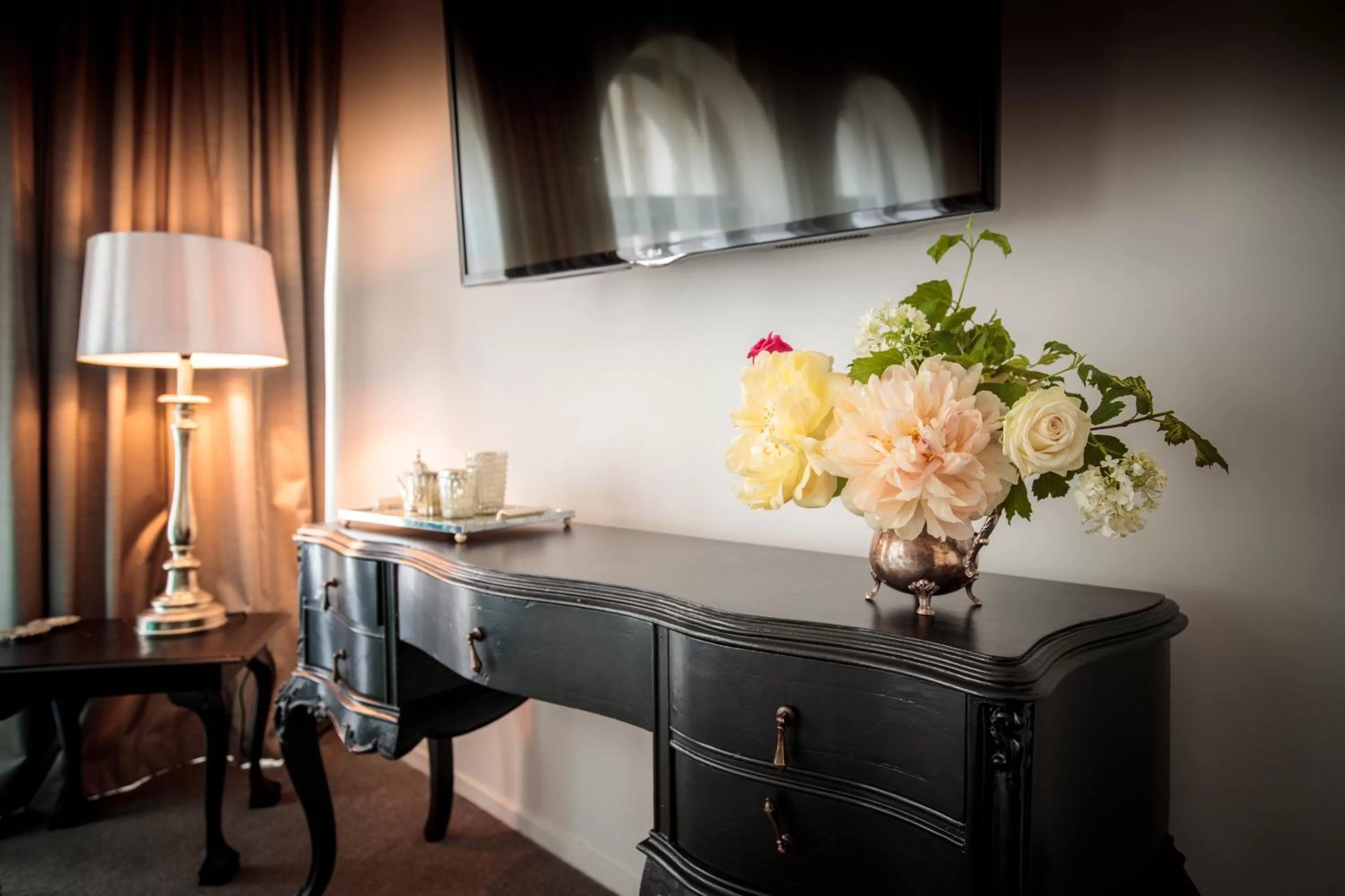 Decorative detail in Hotel 115