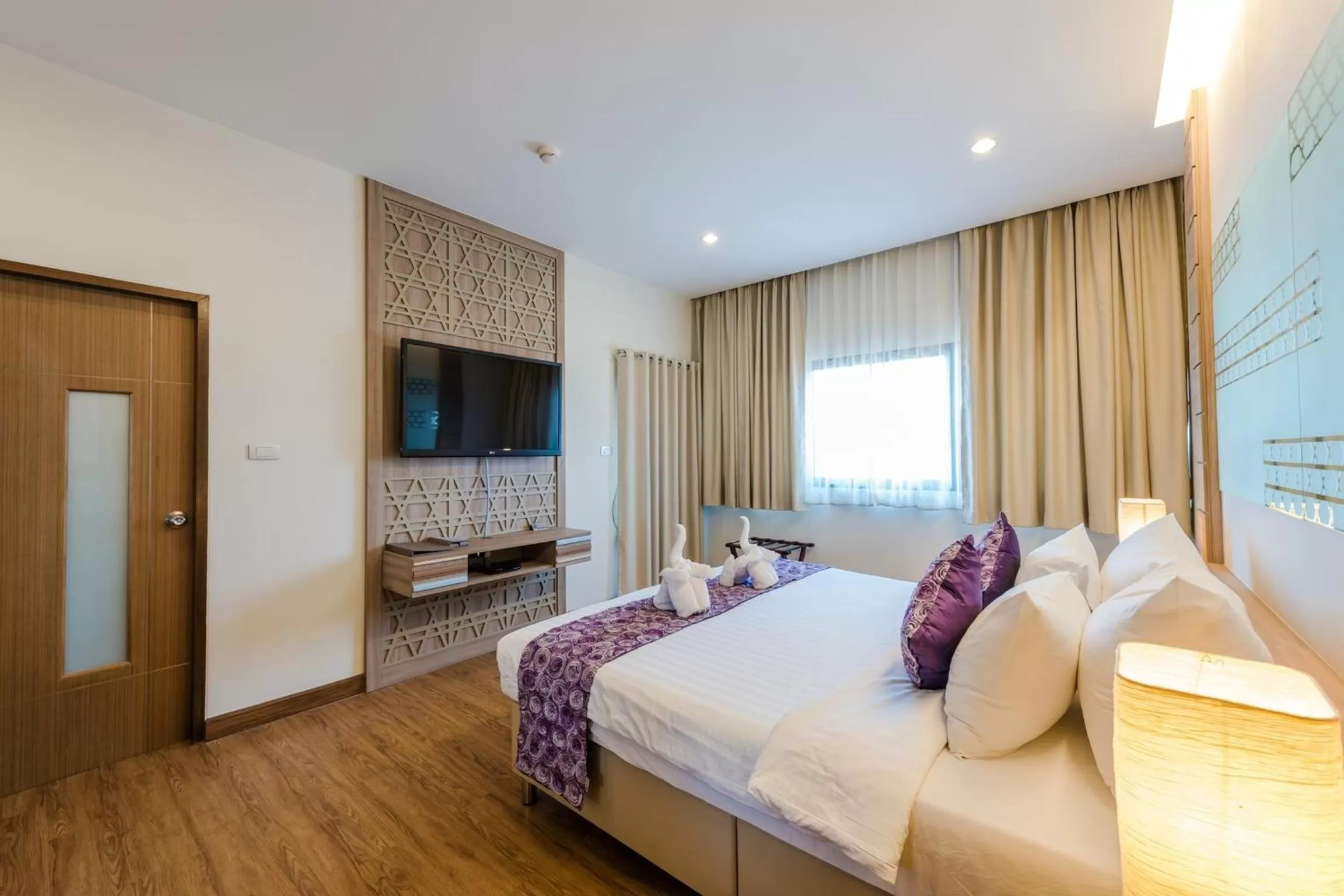 Bedroom, Bed in S17 Nimman