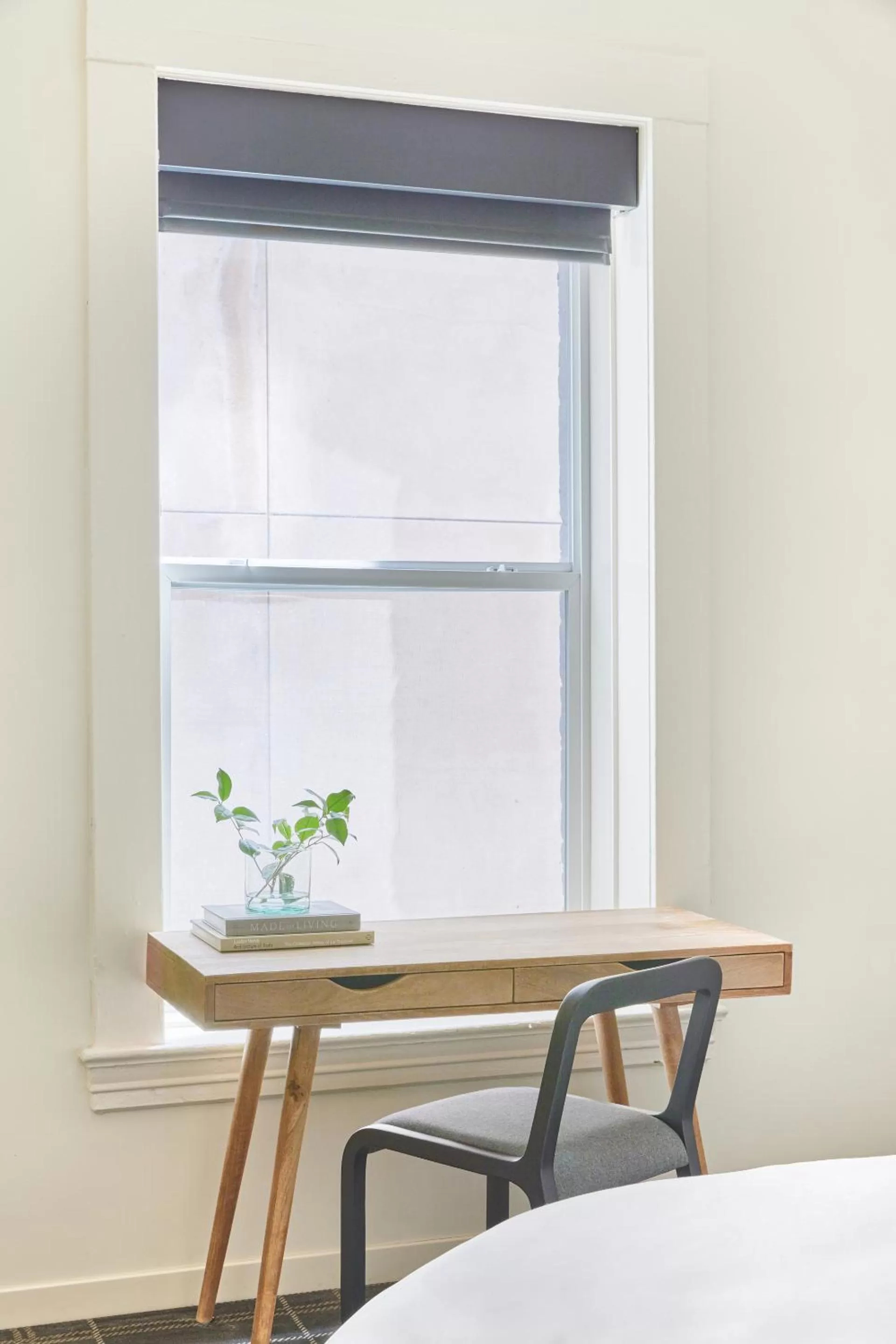 Living room in FOUND Hotel, San Francisco