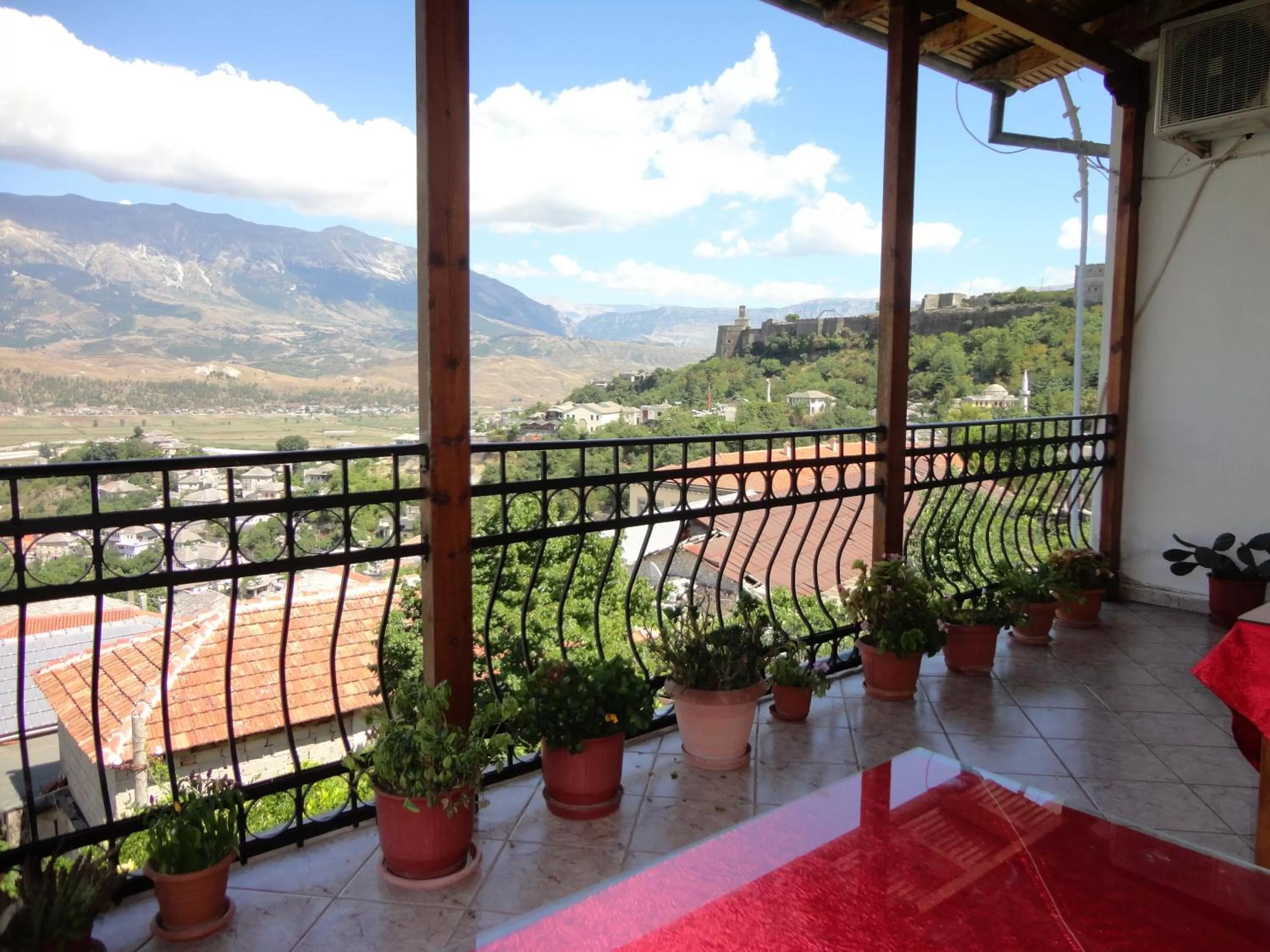 Balcony/Terrace in Hotel Kalemi