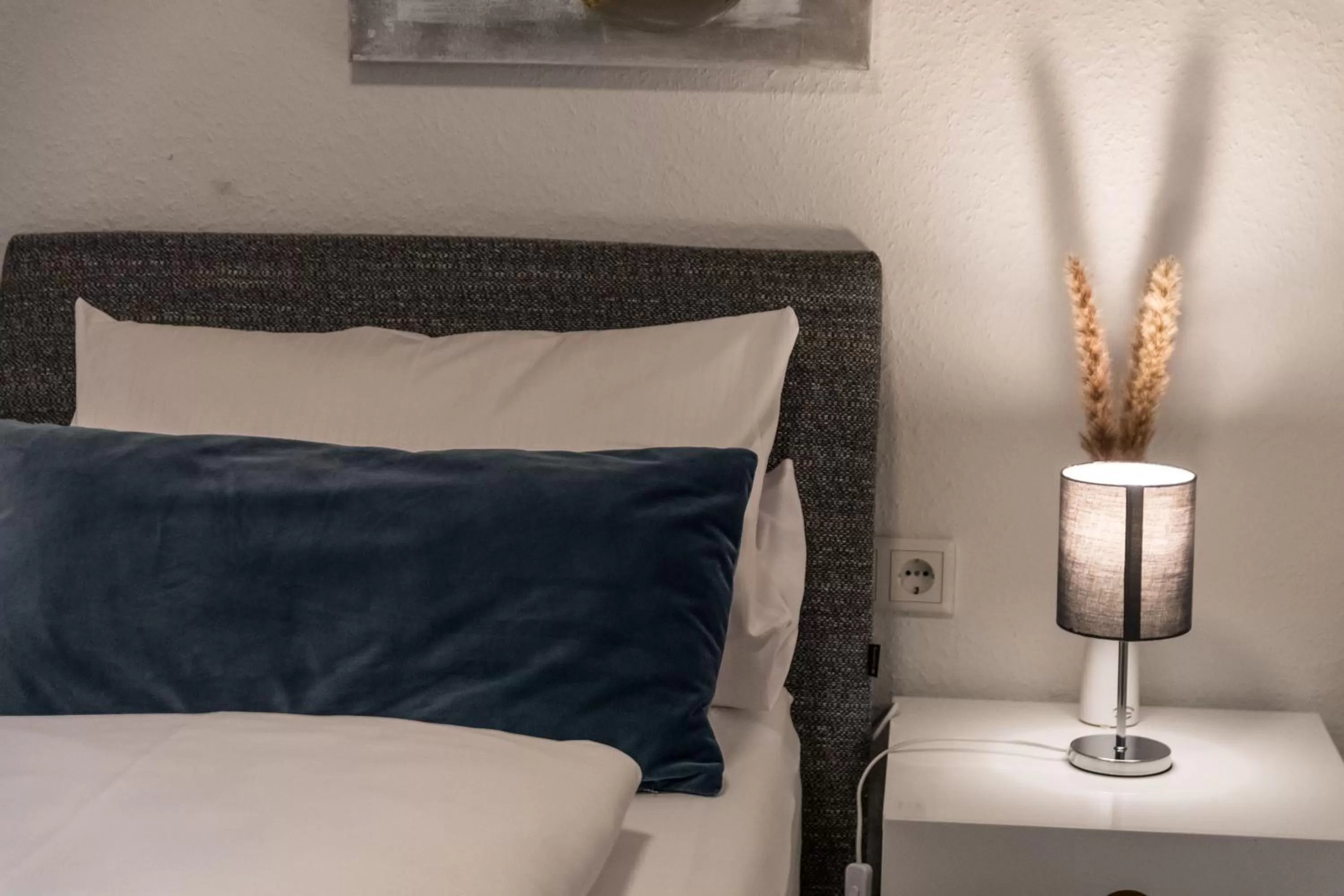 Bed in Altstadt Hotel Self Check-In