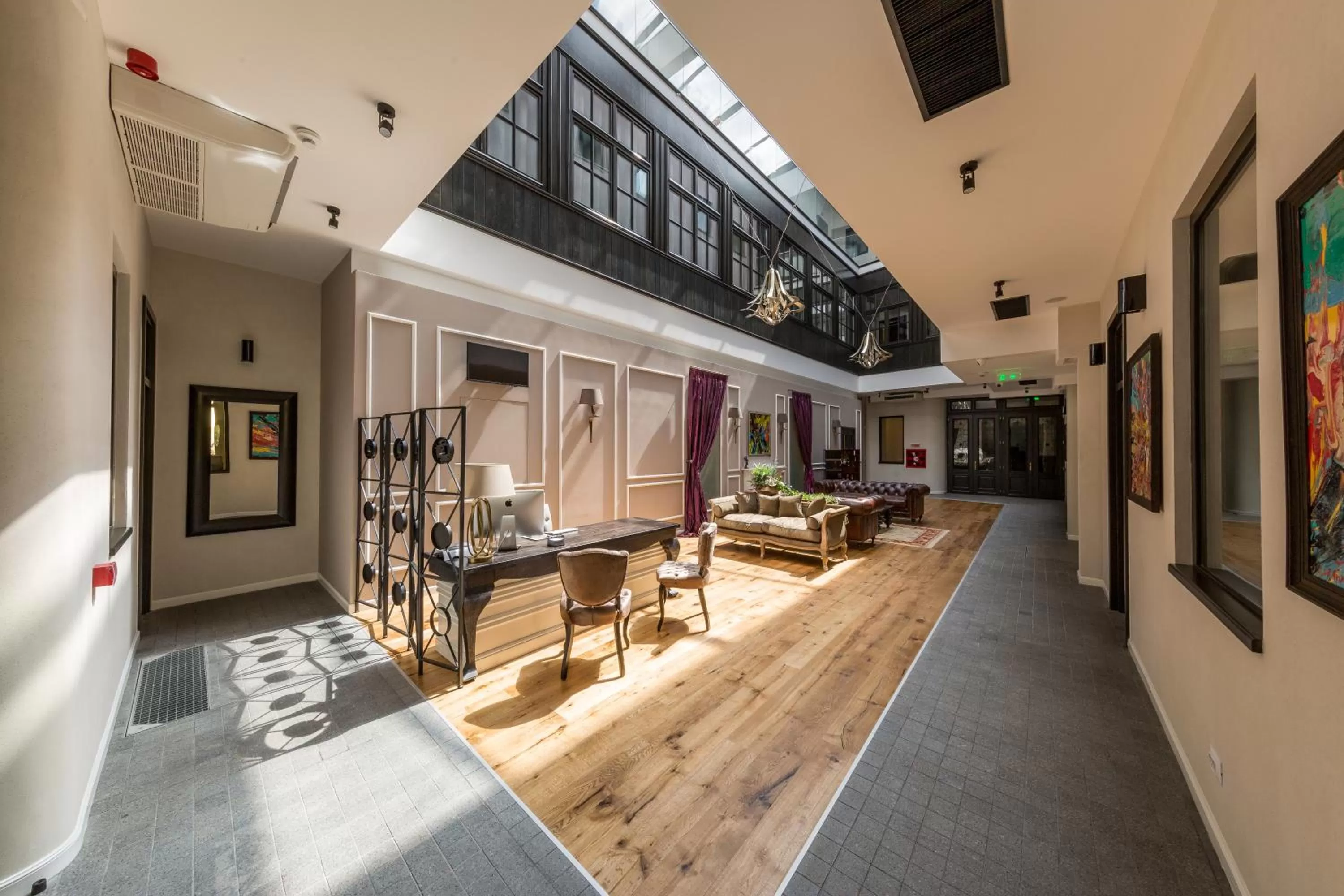 Lobby or reception in The Mansion Boutique Hotel