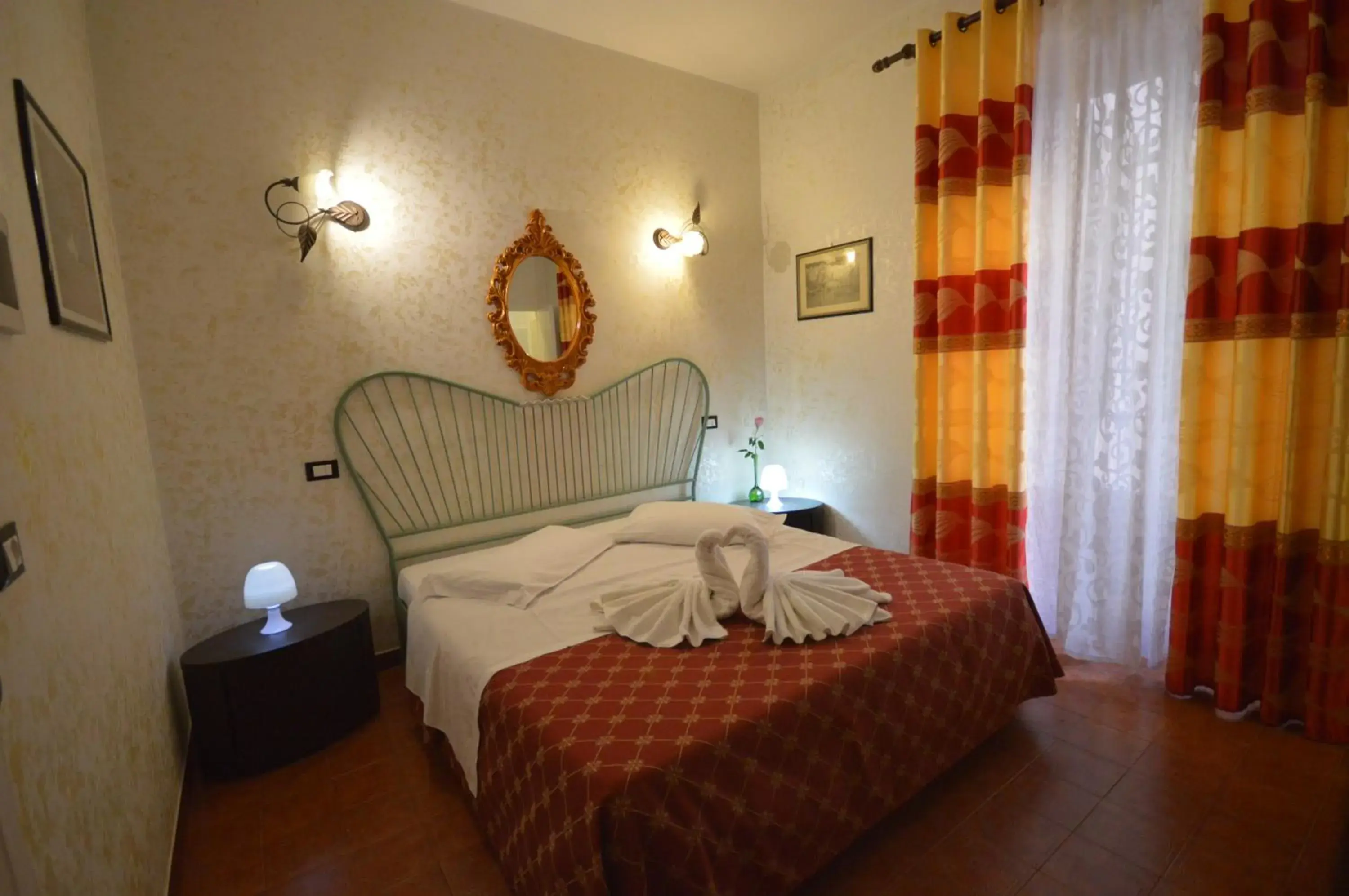 Double or Twin Room with Private Bathroom in Hotel Alexis Double or Twin Room with Private Bathroom in Hotel Alexis