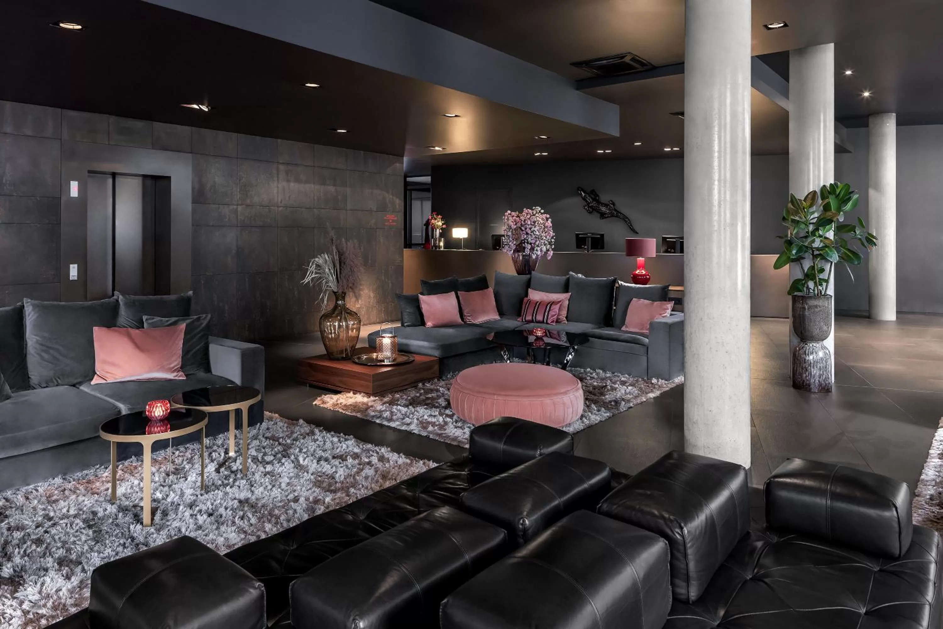 Lobby or reception in Hotel AMANO Rooms & Apartments