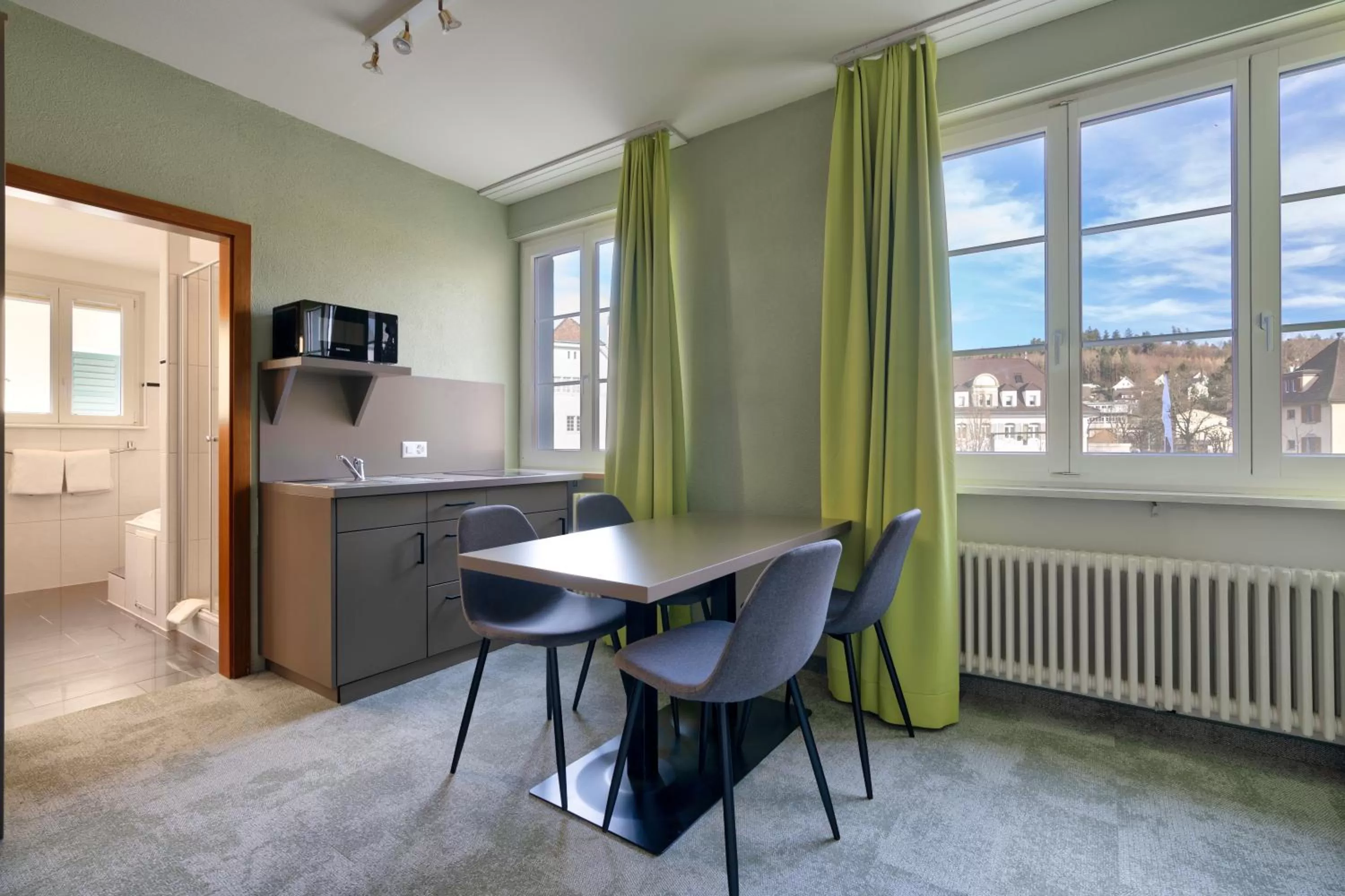 Kitchen or kitchenette in flexymotel Schönenwerd