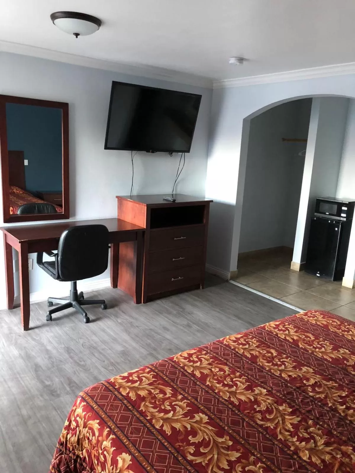 Bed in La Habra Motel