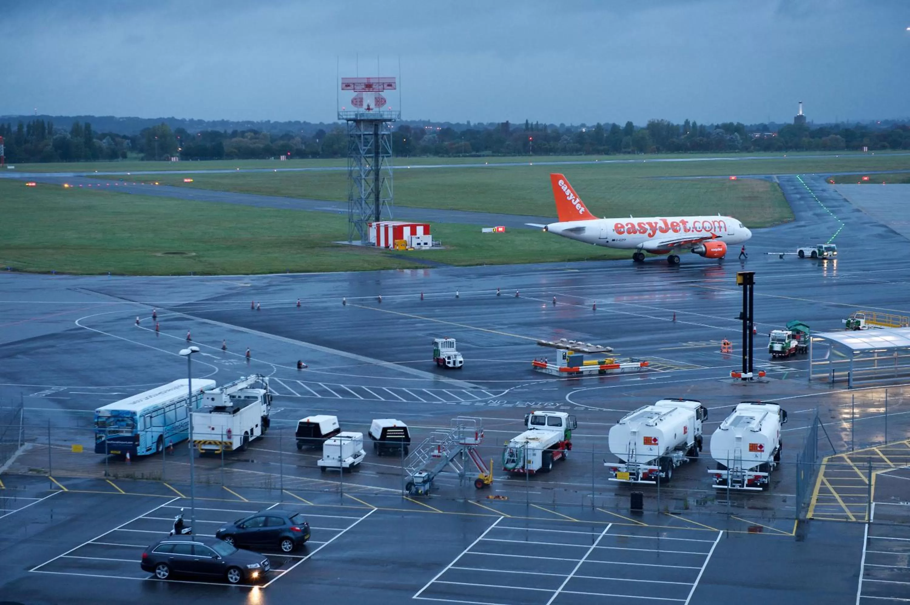 Property building in Holiday Inn Southend by IHG