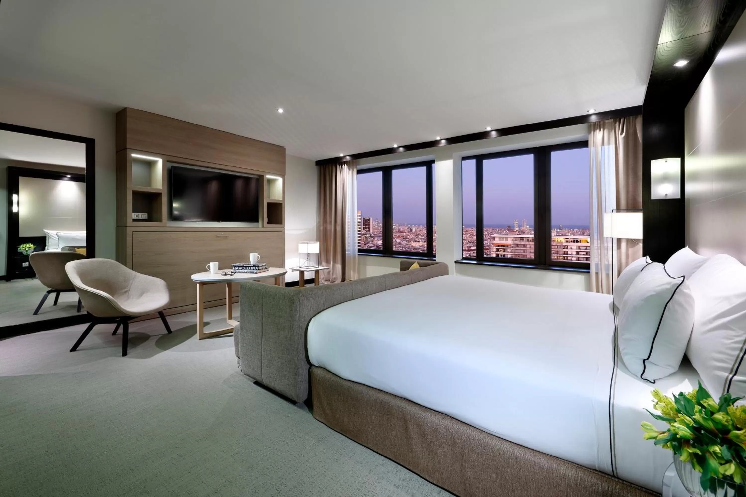 Bed in Melia Barcelona Sarriá