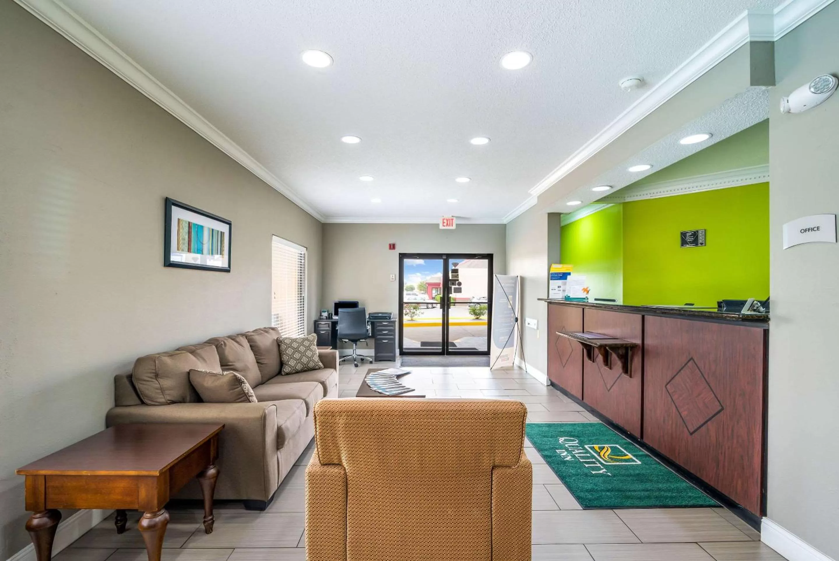 Lobby or reception in Quality Inn Cullman I-65 Exit 310