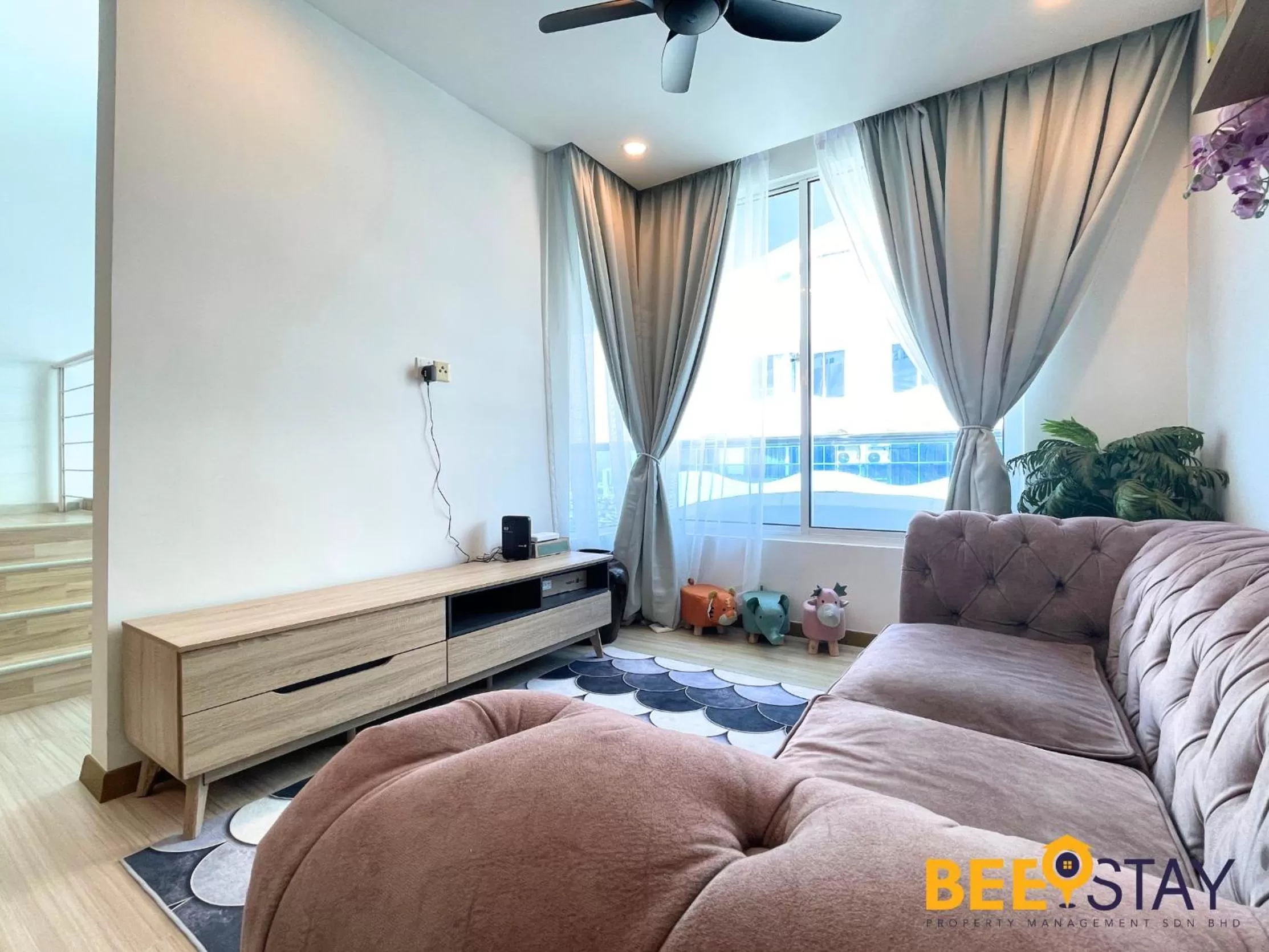 Seating Area in The Wave Suites Melaka by BEESTAY