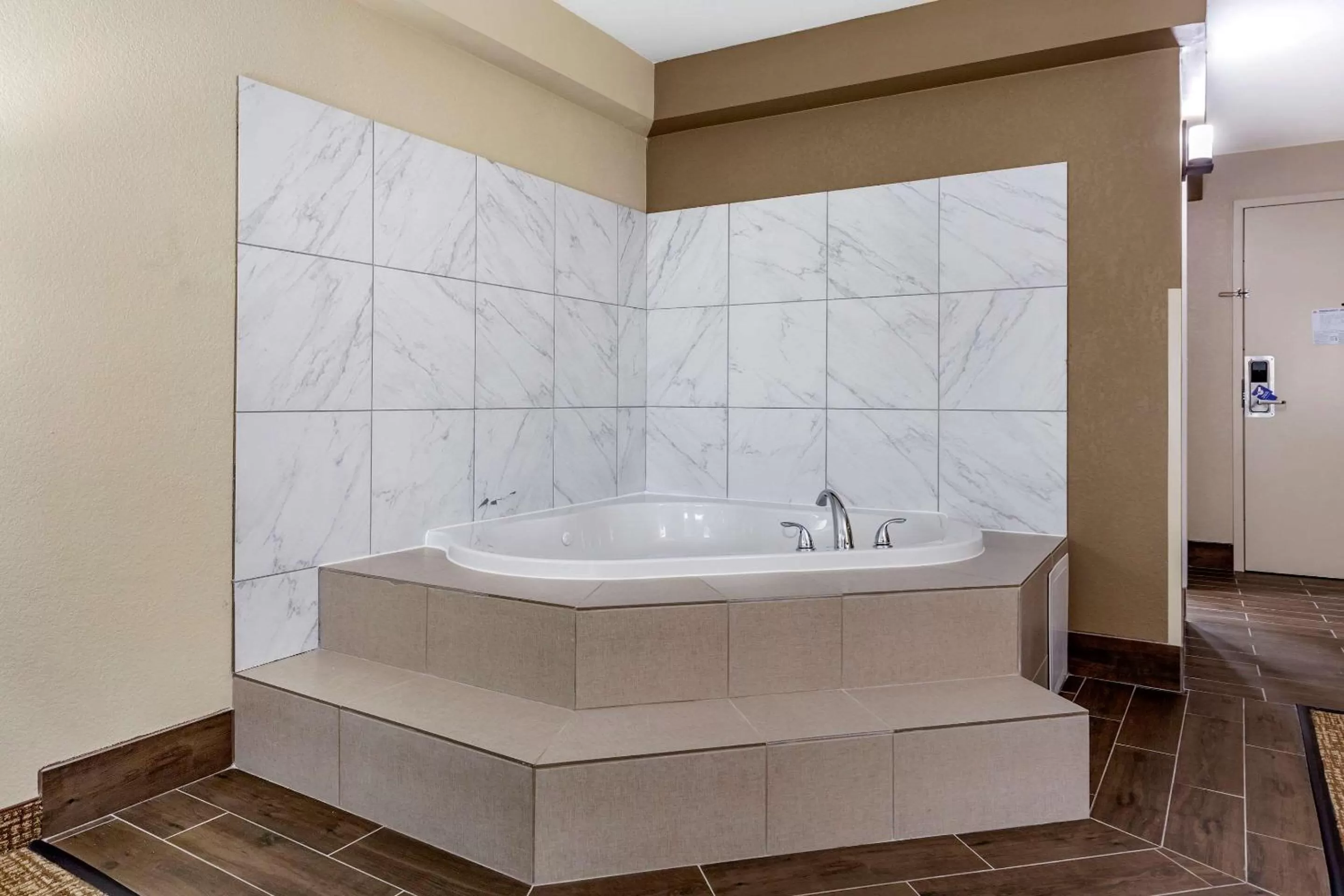 Photo of the whole room in Comfort Inn & Suites Spring Lake - Fayetteville near Fort Bragg