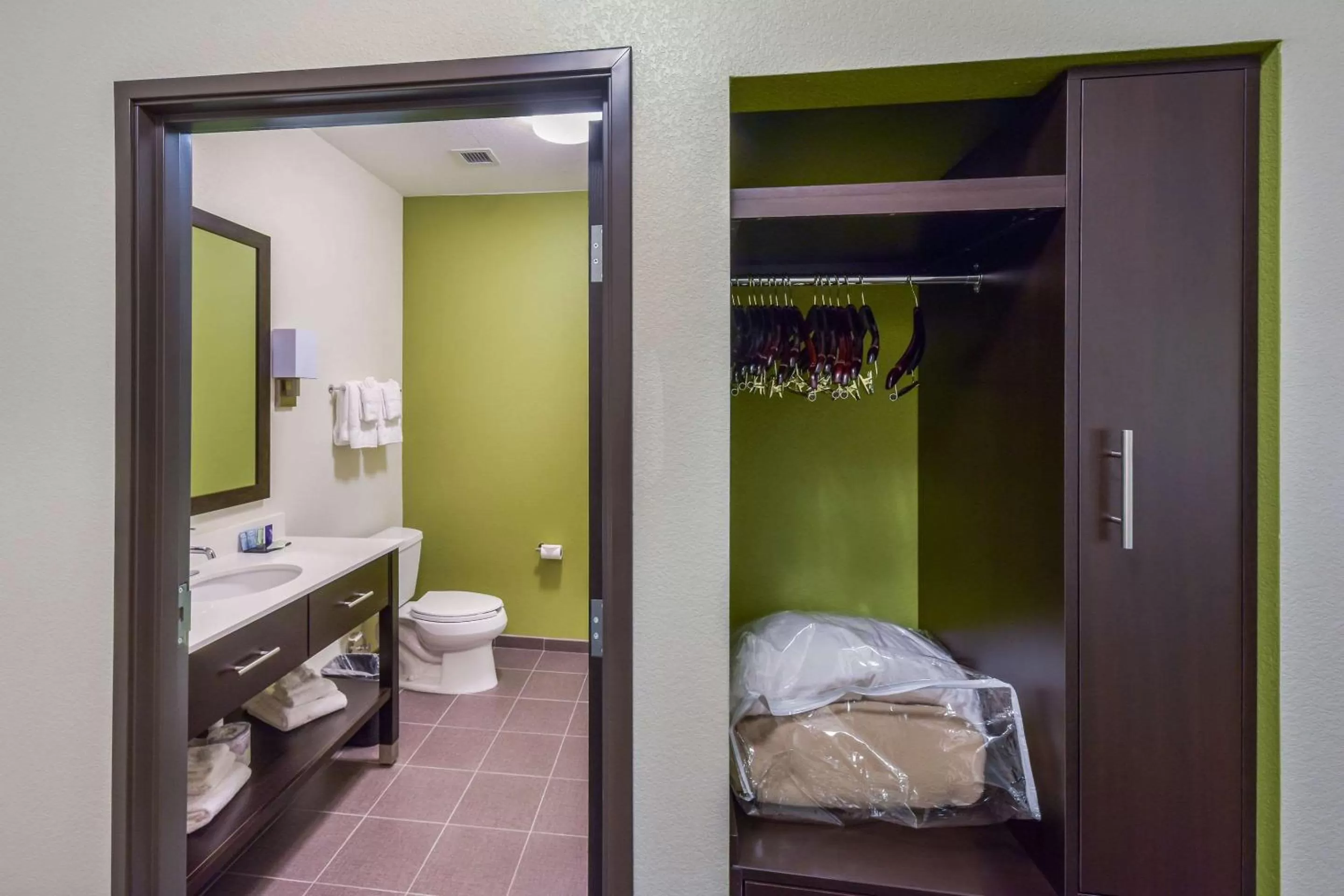 Photo of the whole room in Sleep Inn & Suites Fort Worth - Fossil Creek