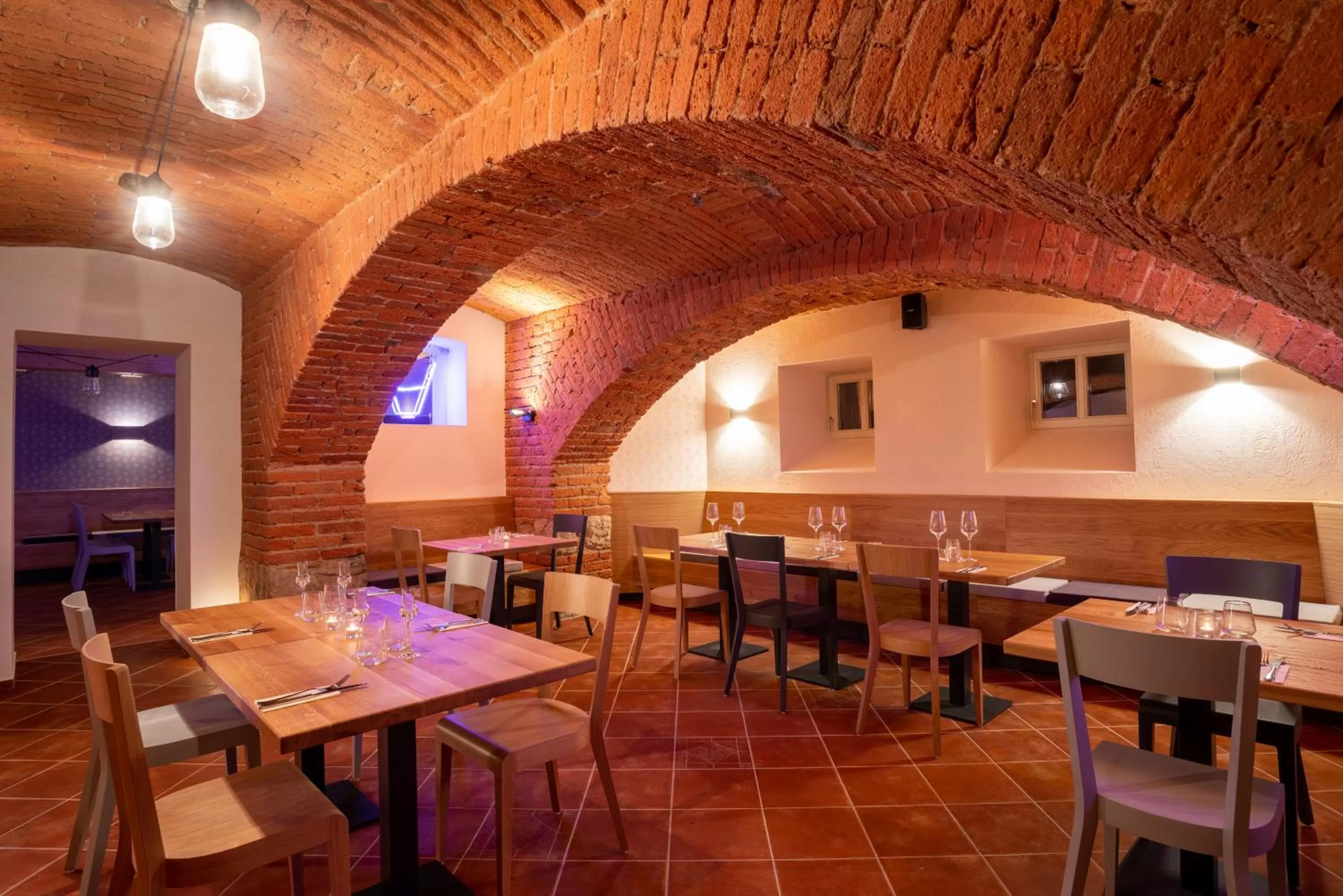 Restaurant/places to eat in Villa Rosenaw