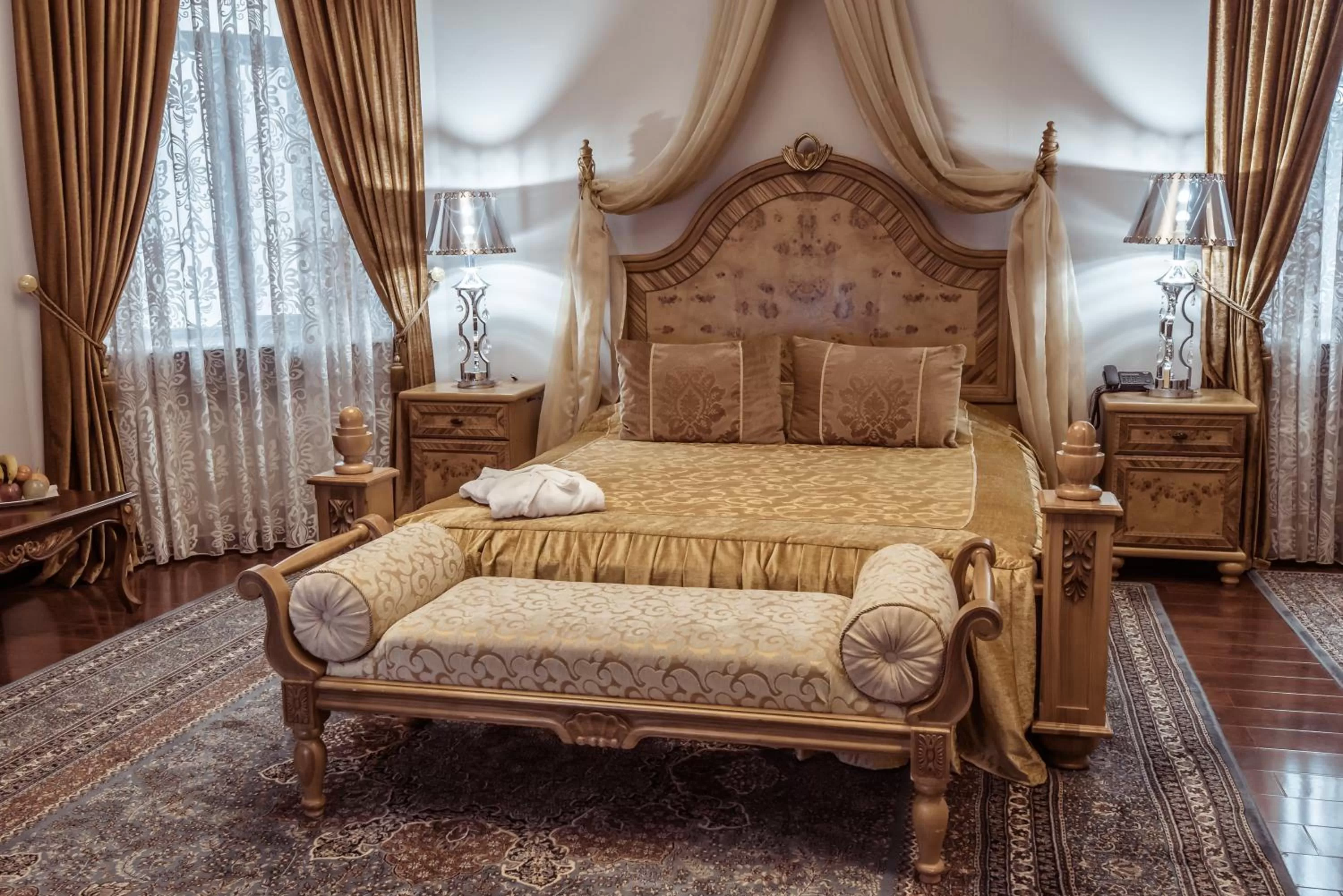 Bed in Ichan Qal'a Premium Class Hotel