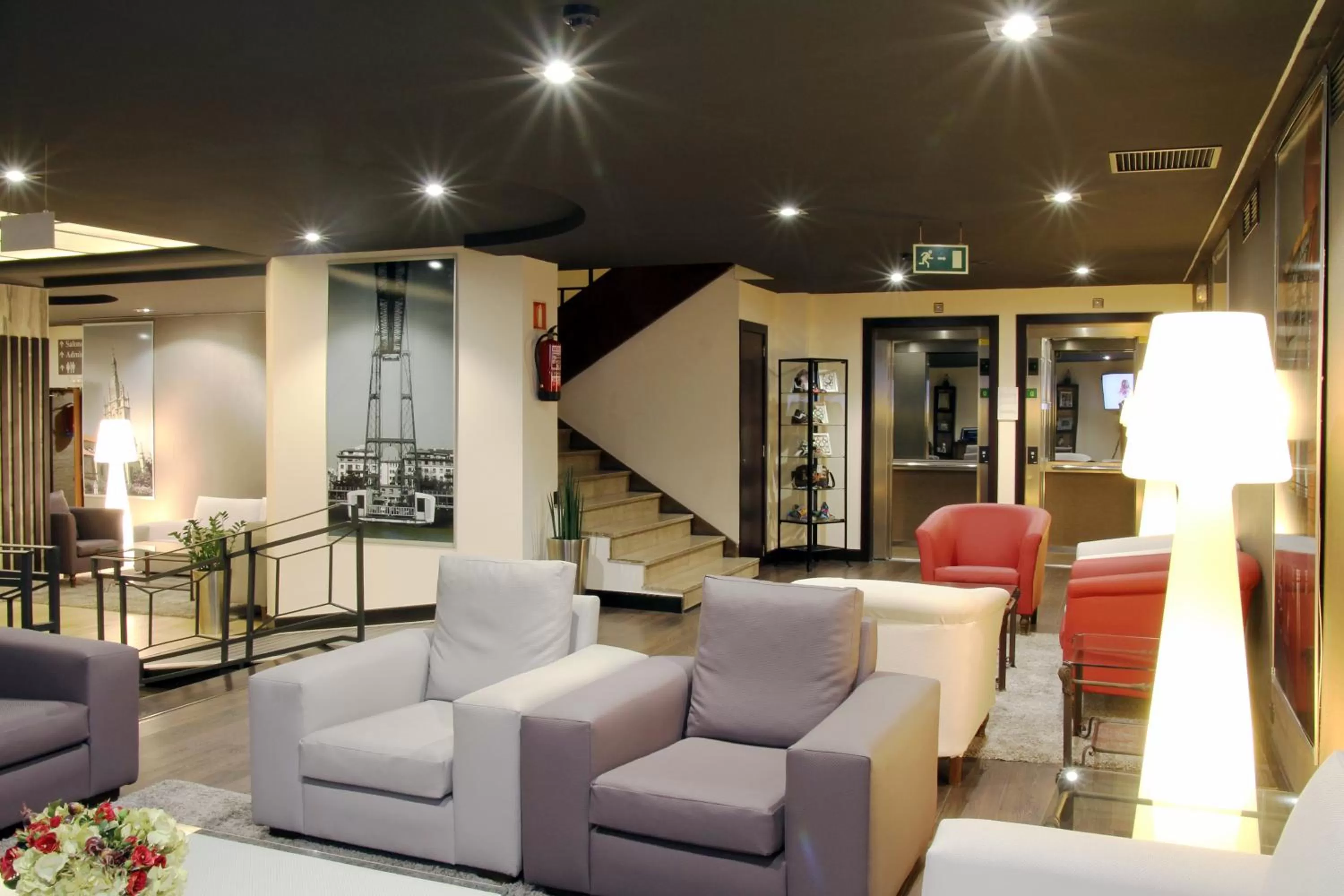 Communal lounge/ TV room in Hotel Conde Duque Bilbao