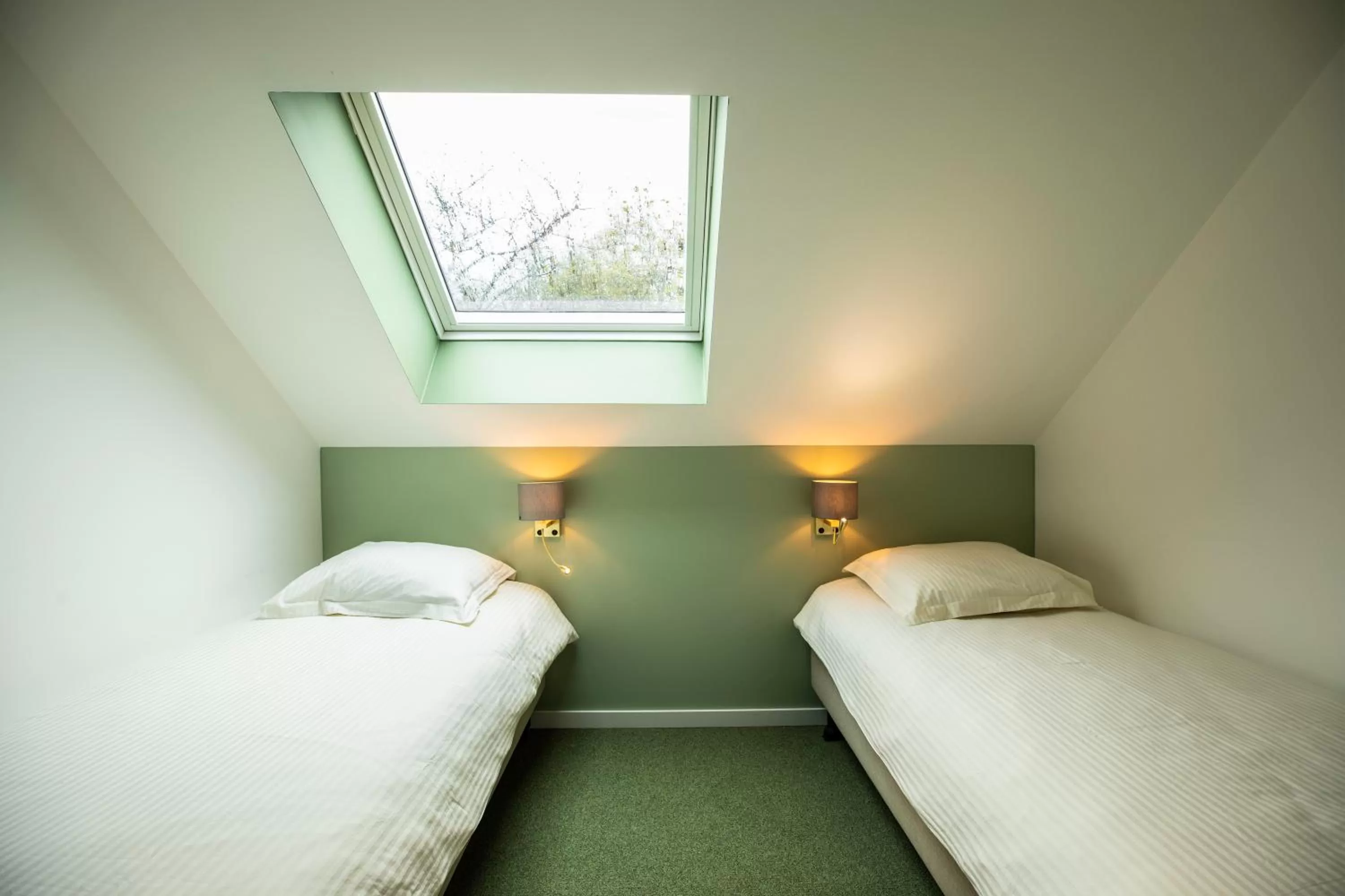 Bed in City Housing Genk