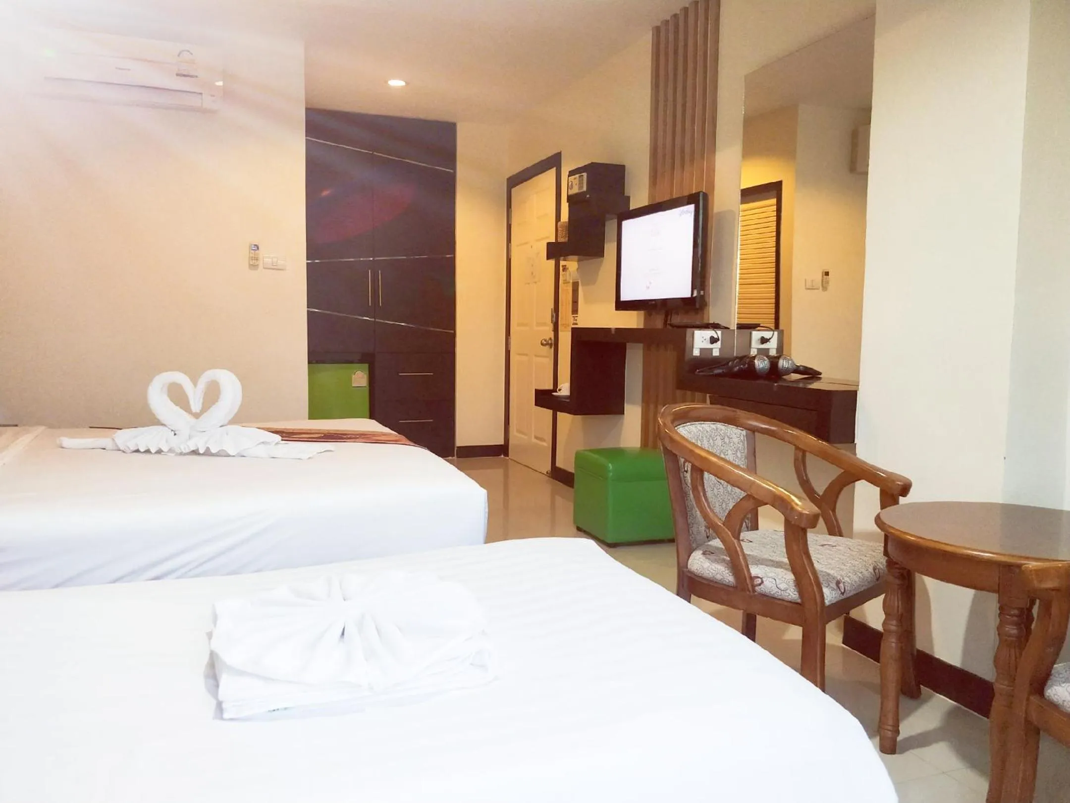 Bed in Pimrada Hotel