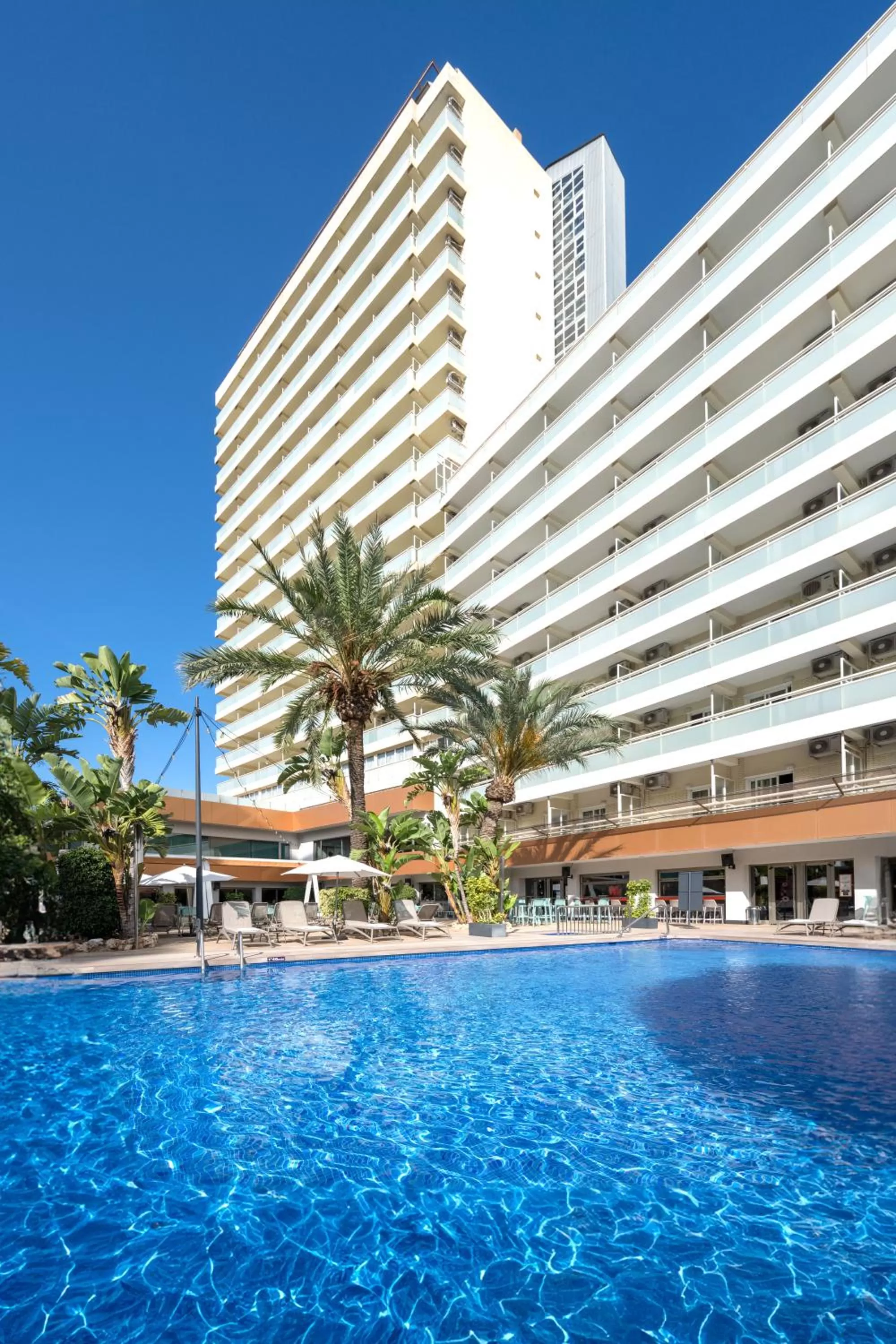 Property building in Climia Benidorm Plaza