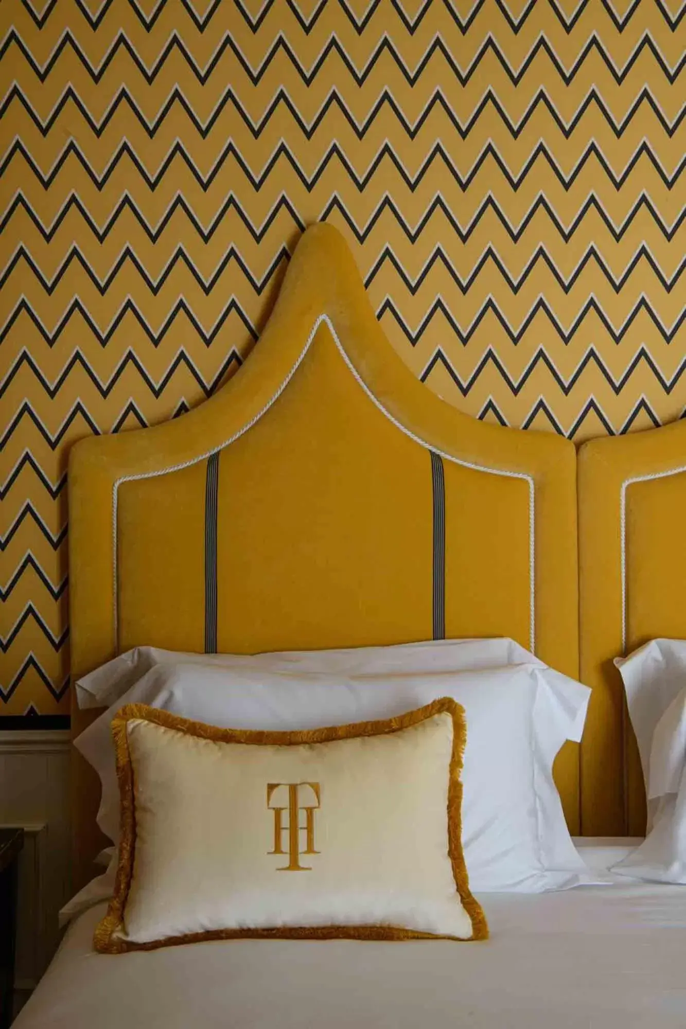 Deluxe King Room in IL Tornabuoni The Unbound Collection by Hyatt Deluxe King Room in IL Tornabuoni The Unbound Collection by Hyatt