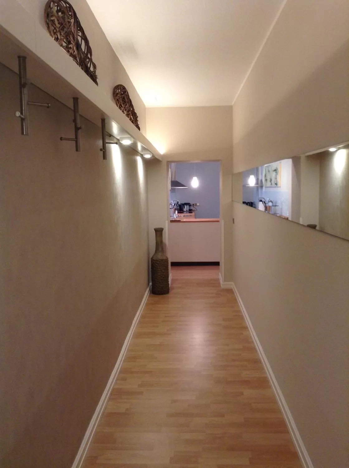 Photo of the whole room in Carlstadt Suites Düsseldorf