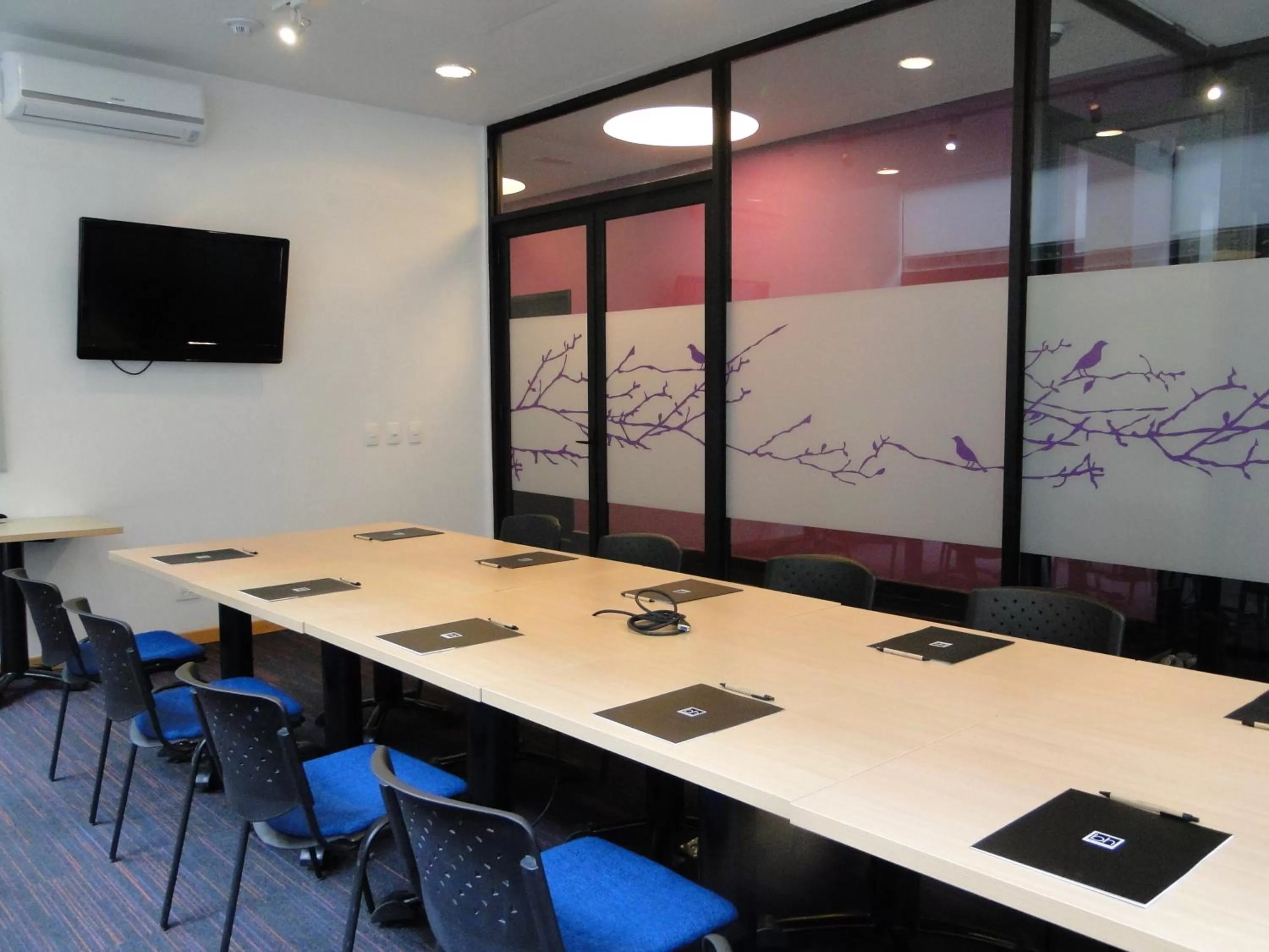 Business facilities in Hotel bh Parque 93