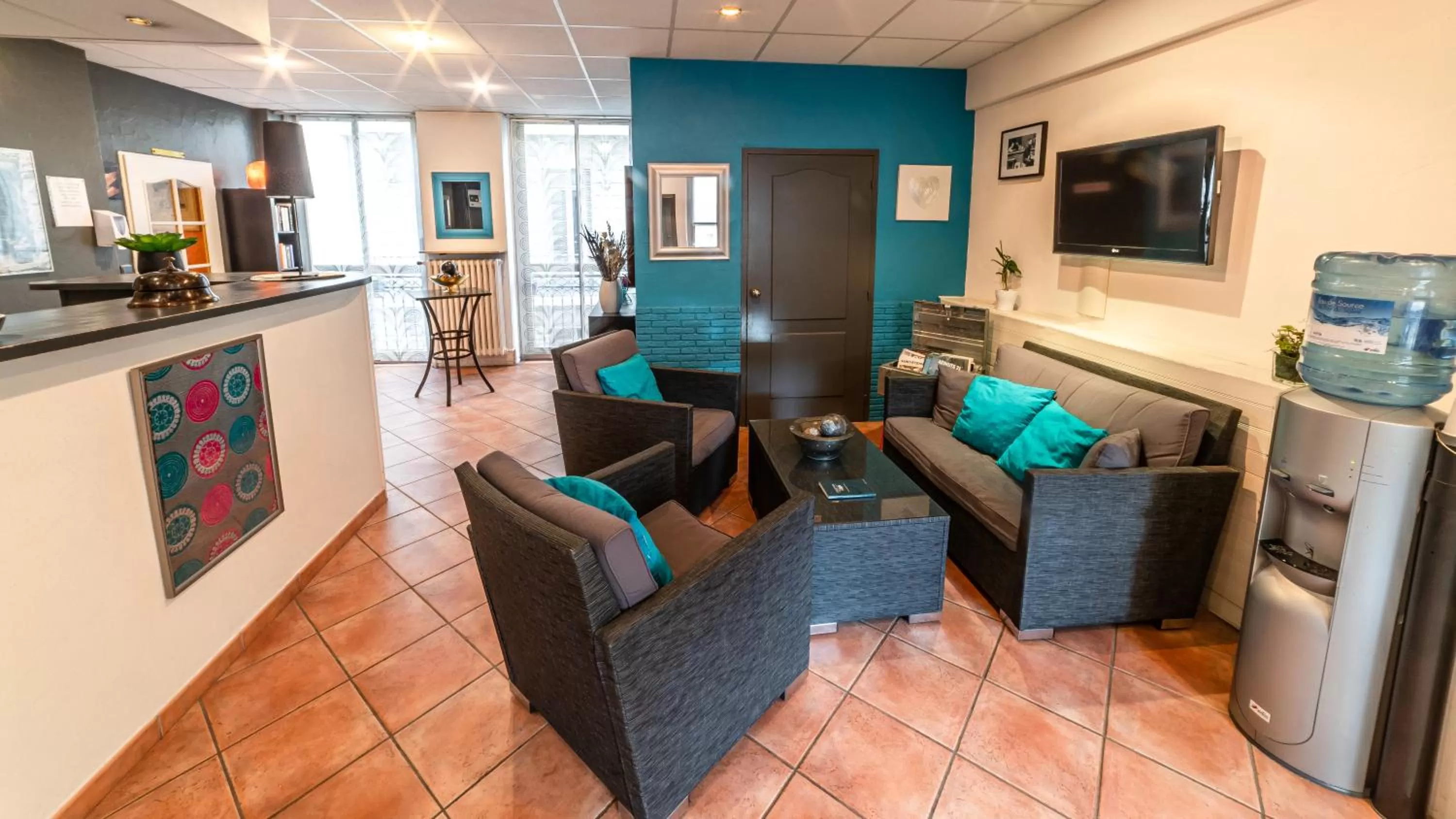 Lobby or reception in Hôtel Furania