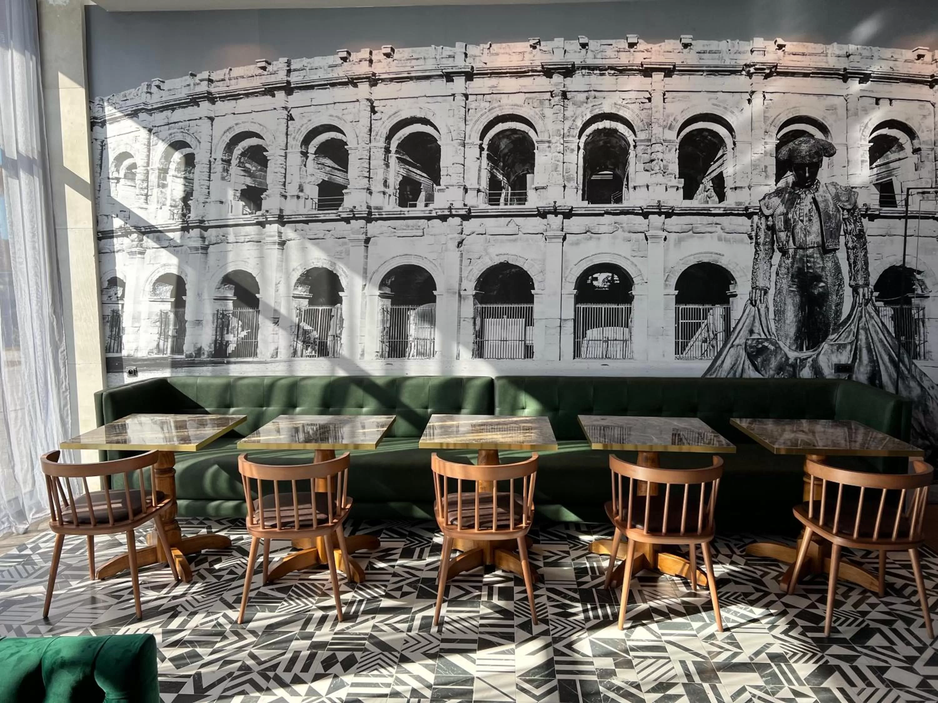 Restaurant/places to eat in Occidental Tanger