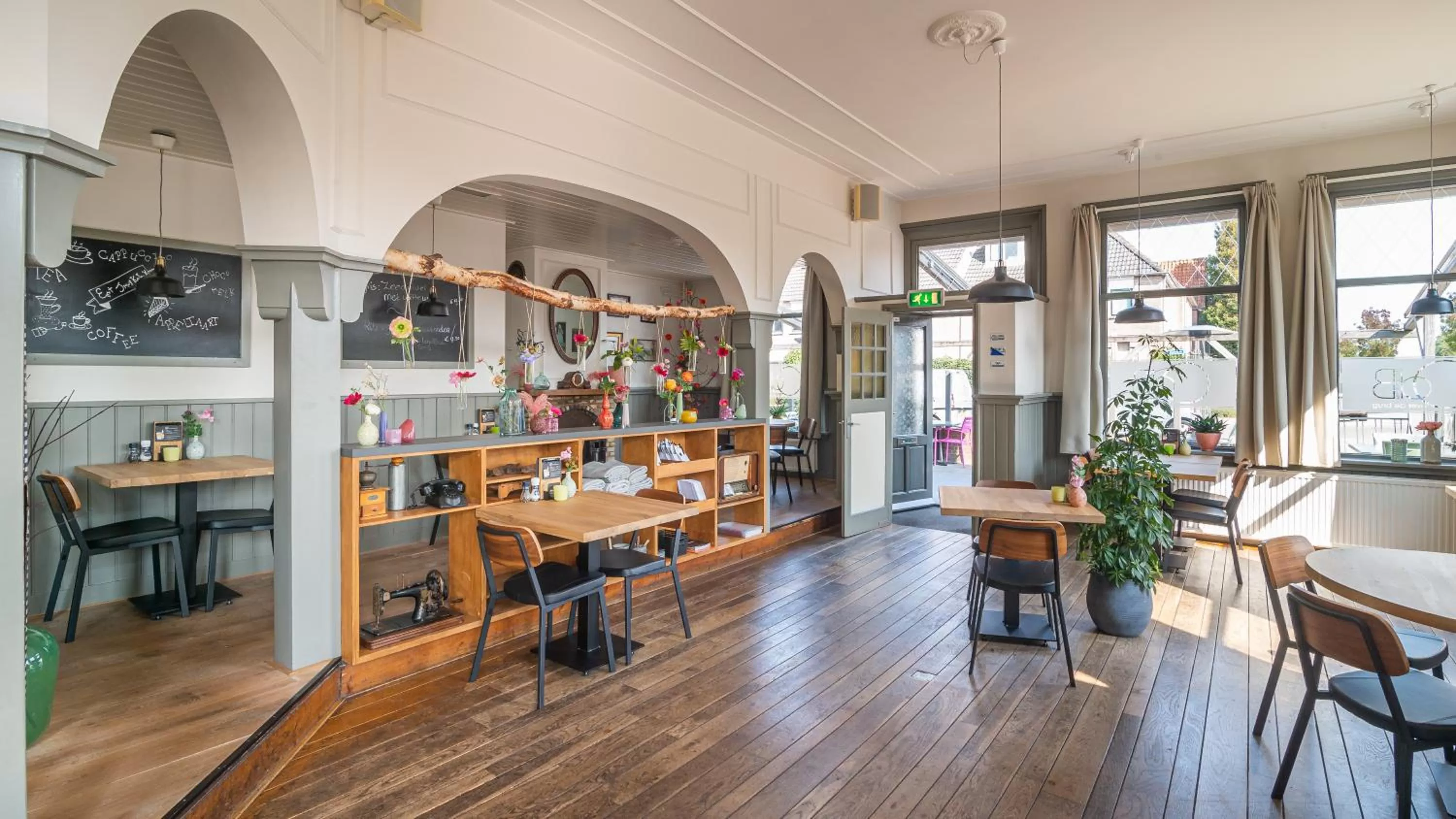 Nearby landmark in Hotel Over de Brug