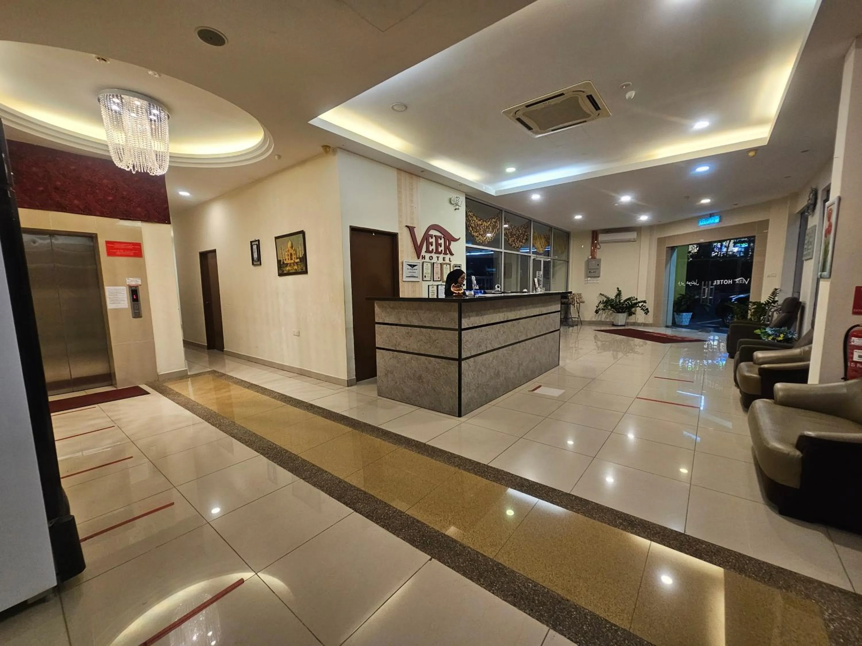 Lobby or reception in Veer Hotel