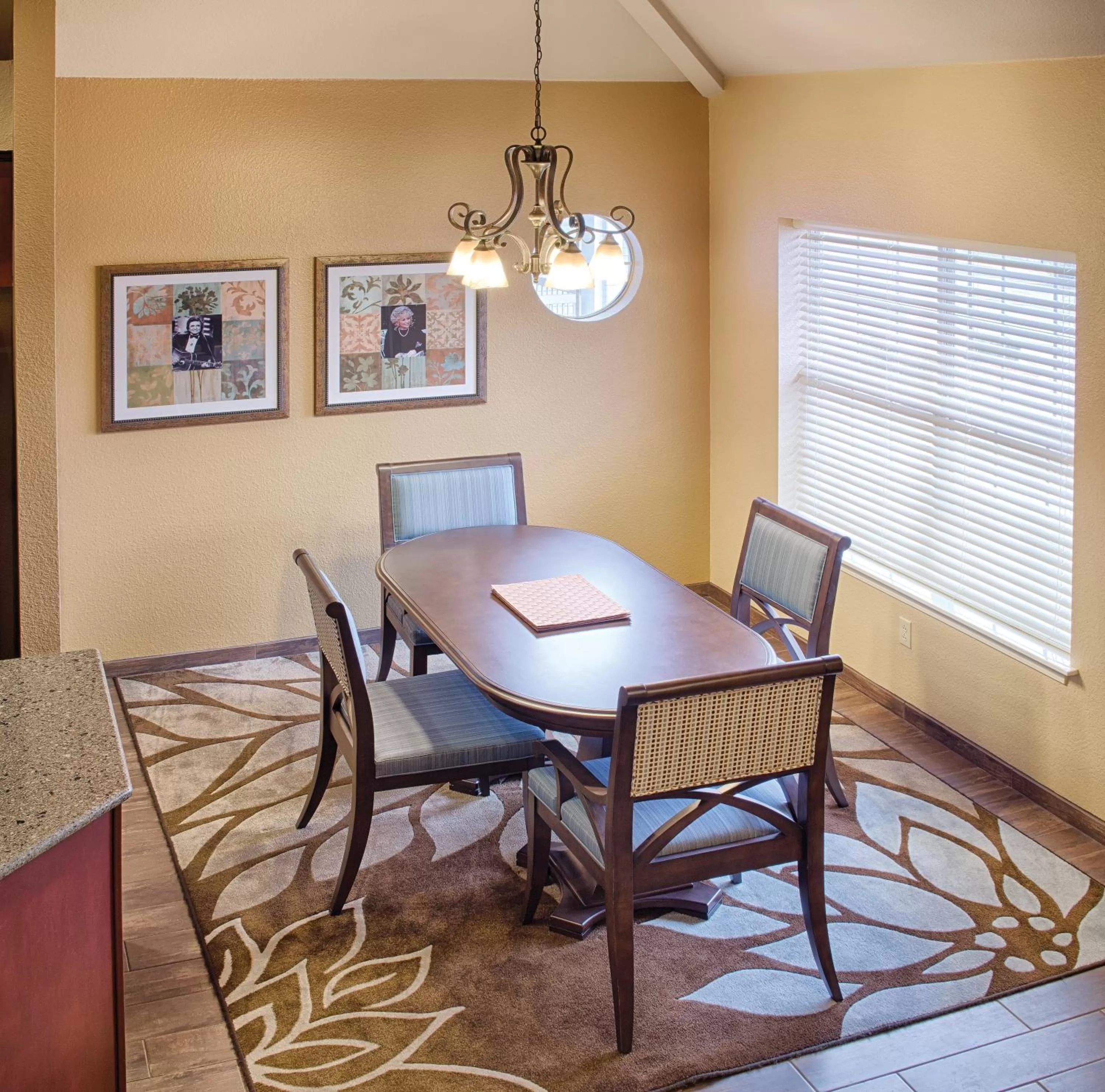 Food and drinks in WorldMark Branson