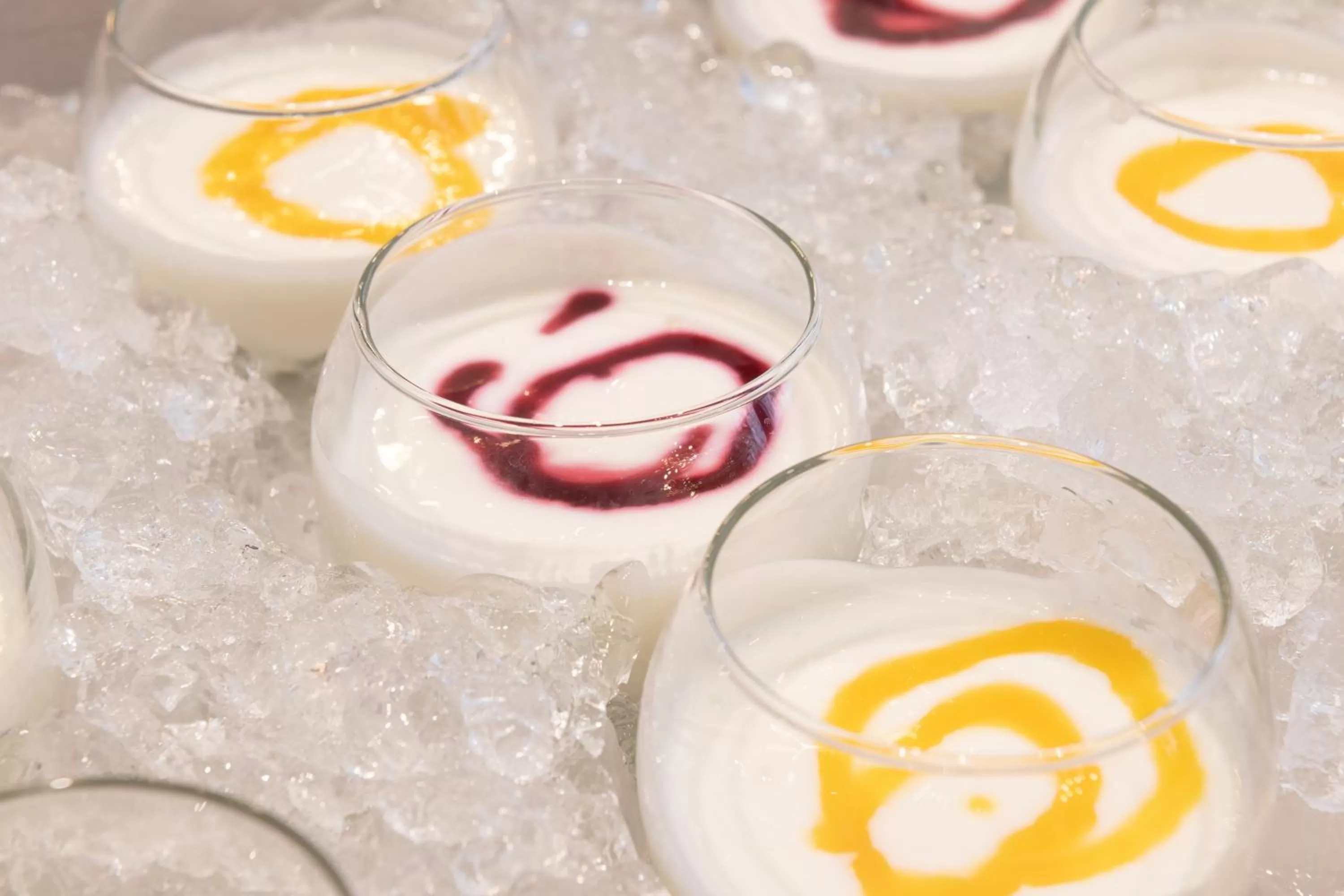 Food and drinks in Boutique Hotel Sablon by CW Hotel Collection