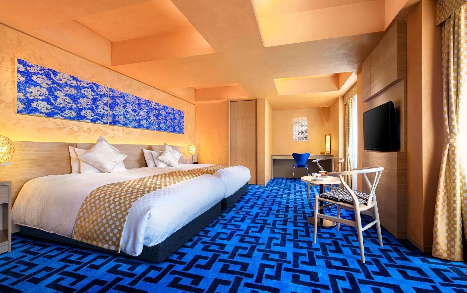 Photo of the whole room, Bed in RIHGA Royal Hotel Kyoto