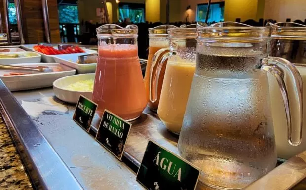 Restaurant/places to eat in Pousada Jovimar