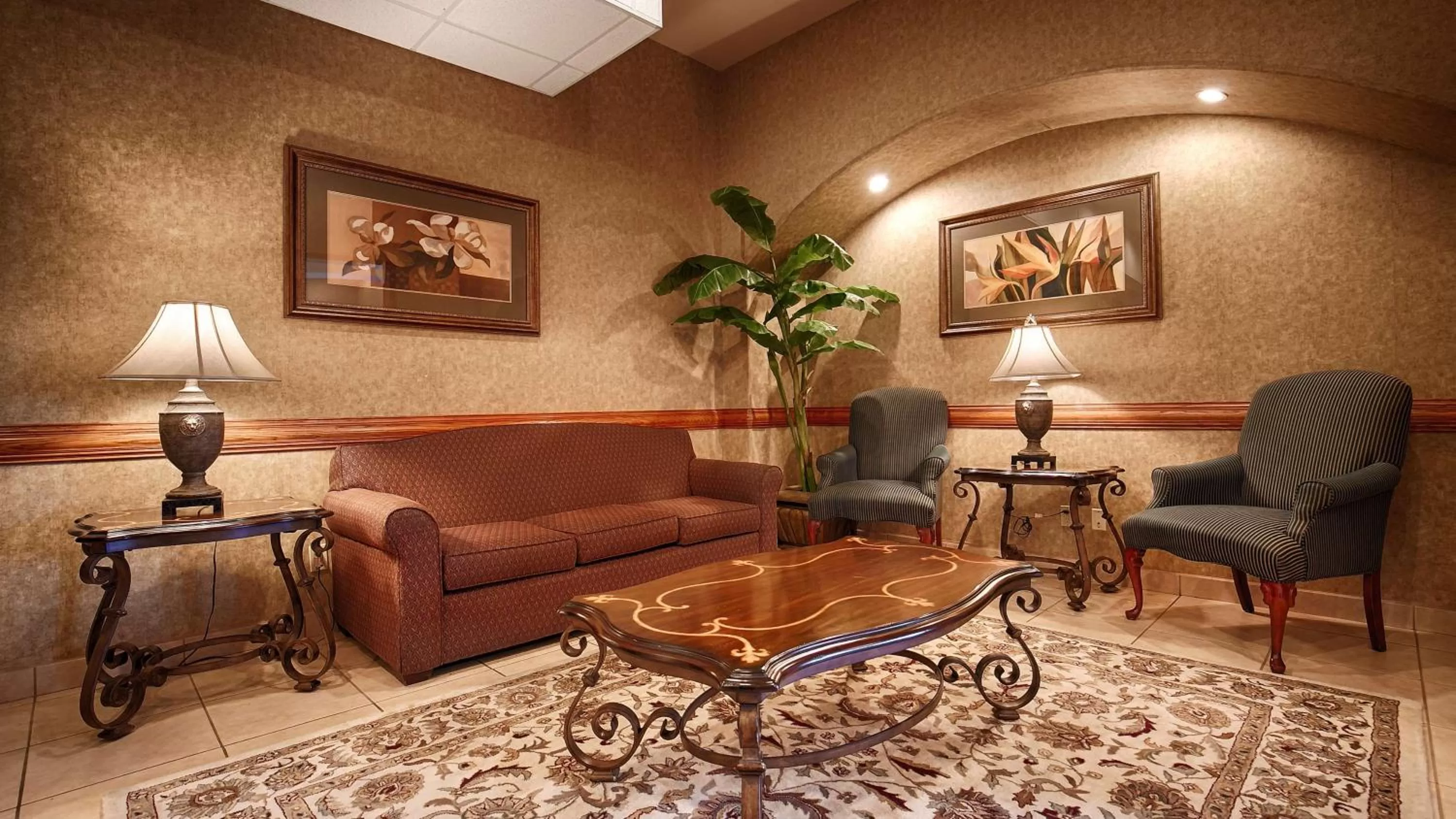 Lobby or reception in Best Western Casa Villa Suites