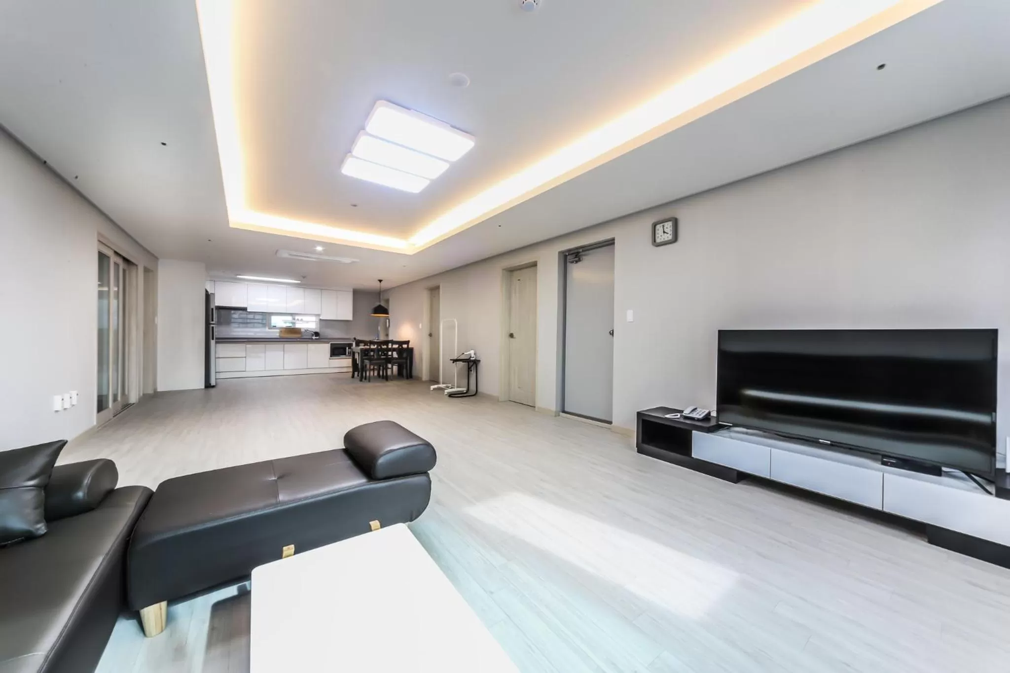 Living room in Seomyeon Brown-dot hotel Gold