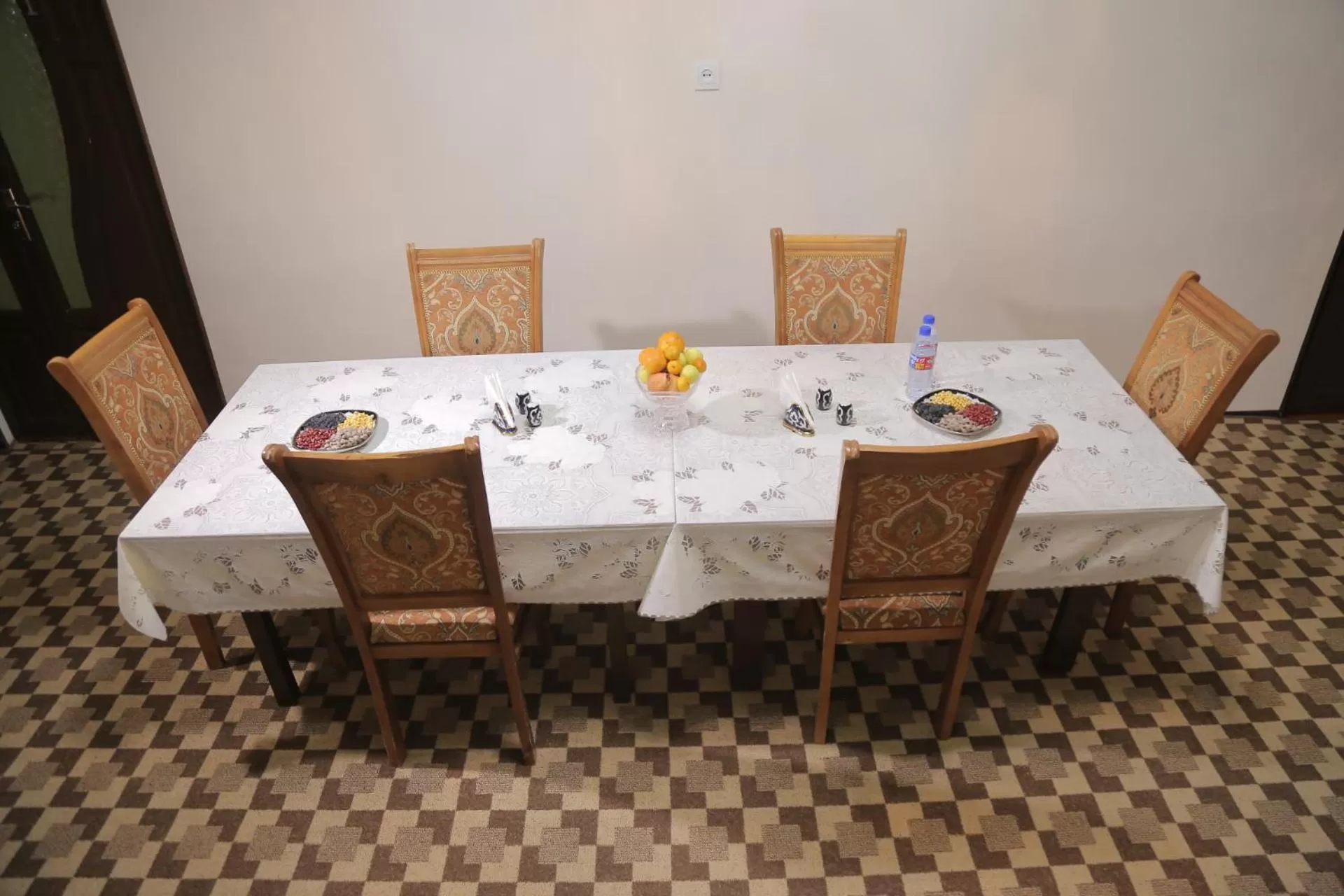 Restaurant/Places to Eat in Gold Khiva