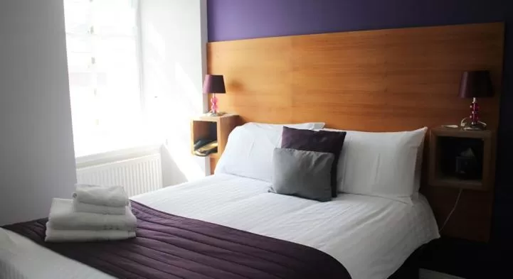 Bed in Canterbury Cathedral Lodge