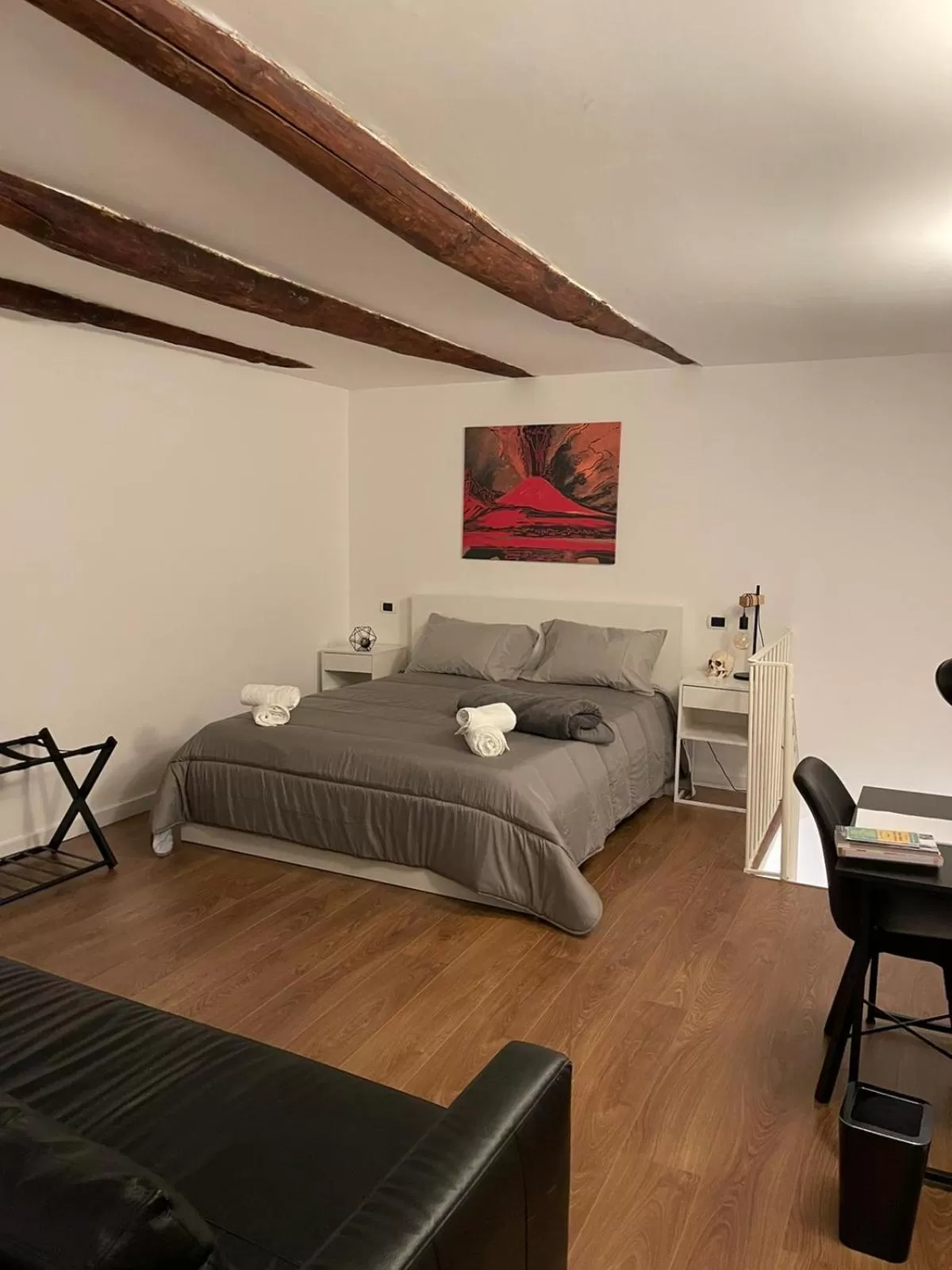 Bed in Mafalda - Napoli Rooms