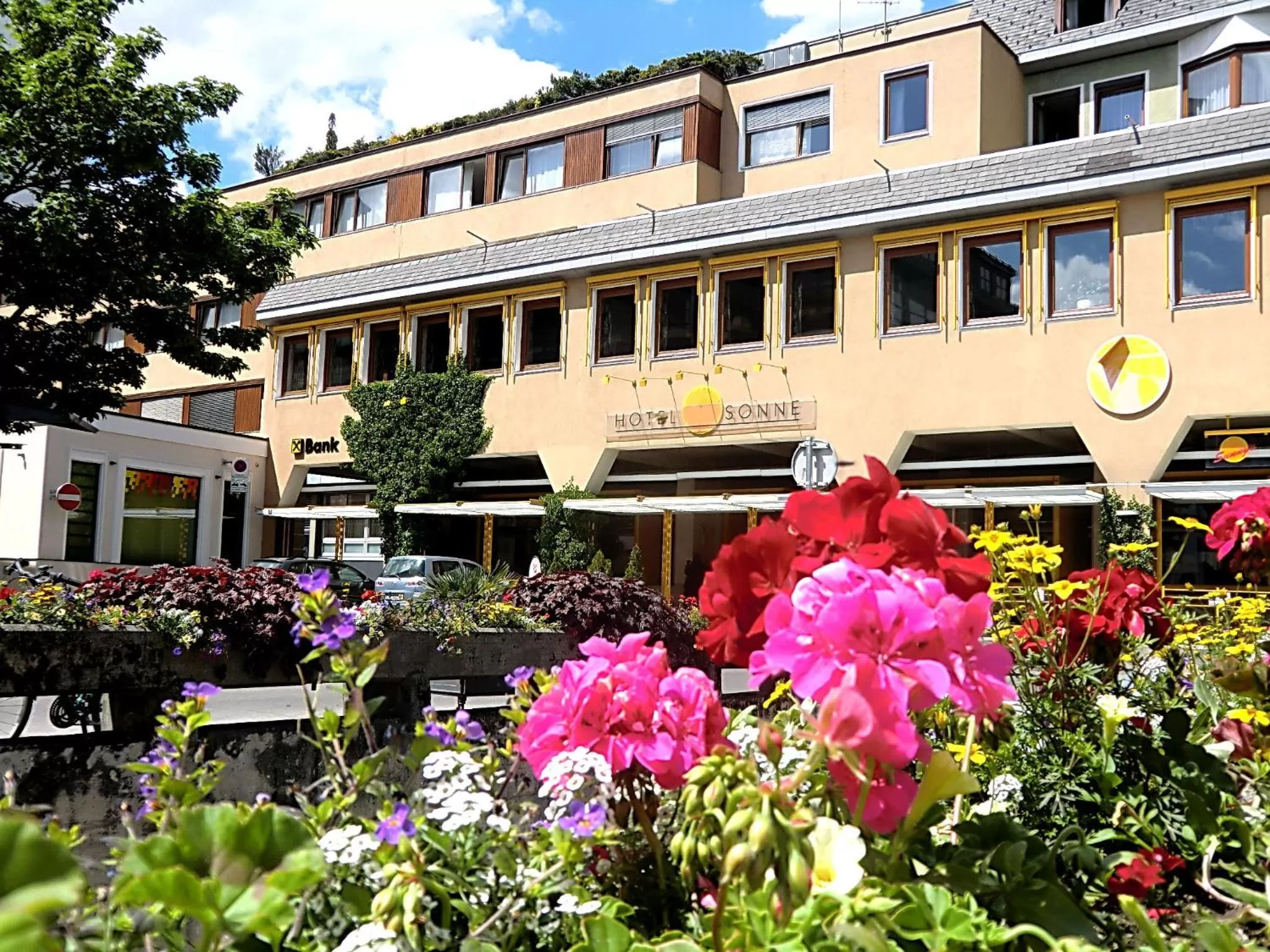Facade/entrance in Hotel Sonne Lienz