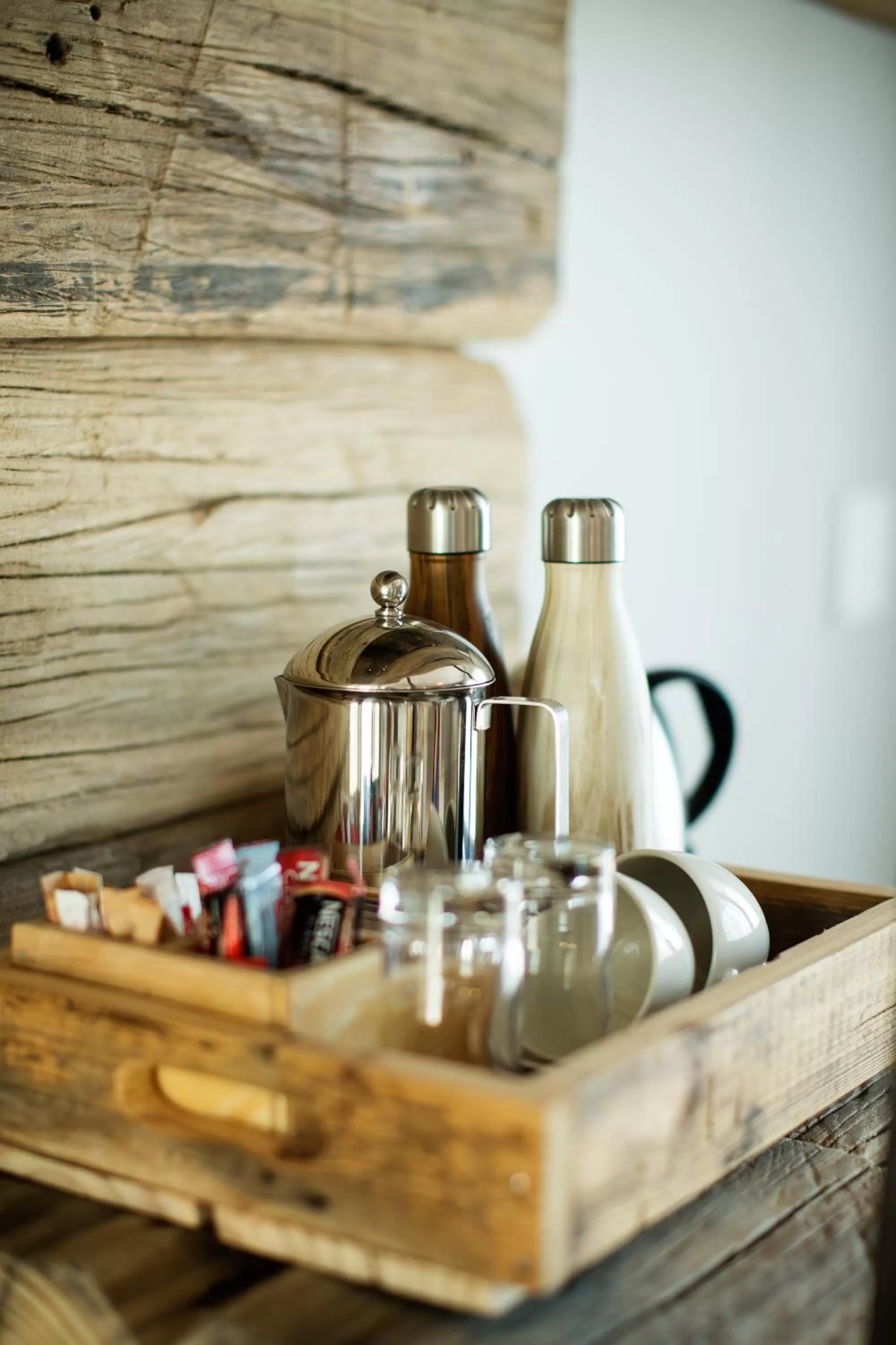Coffee/tea facilities in Driftwood Guesthouse
