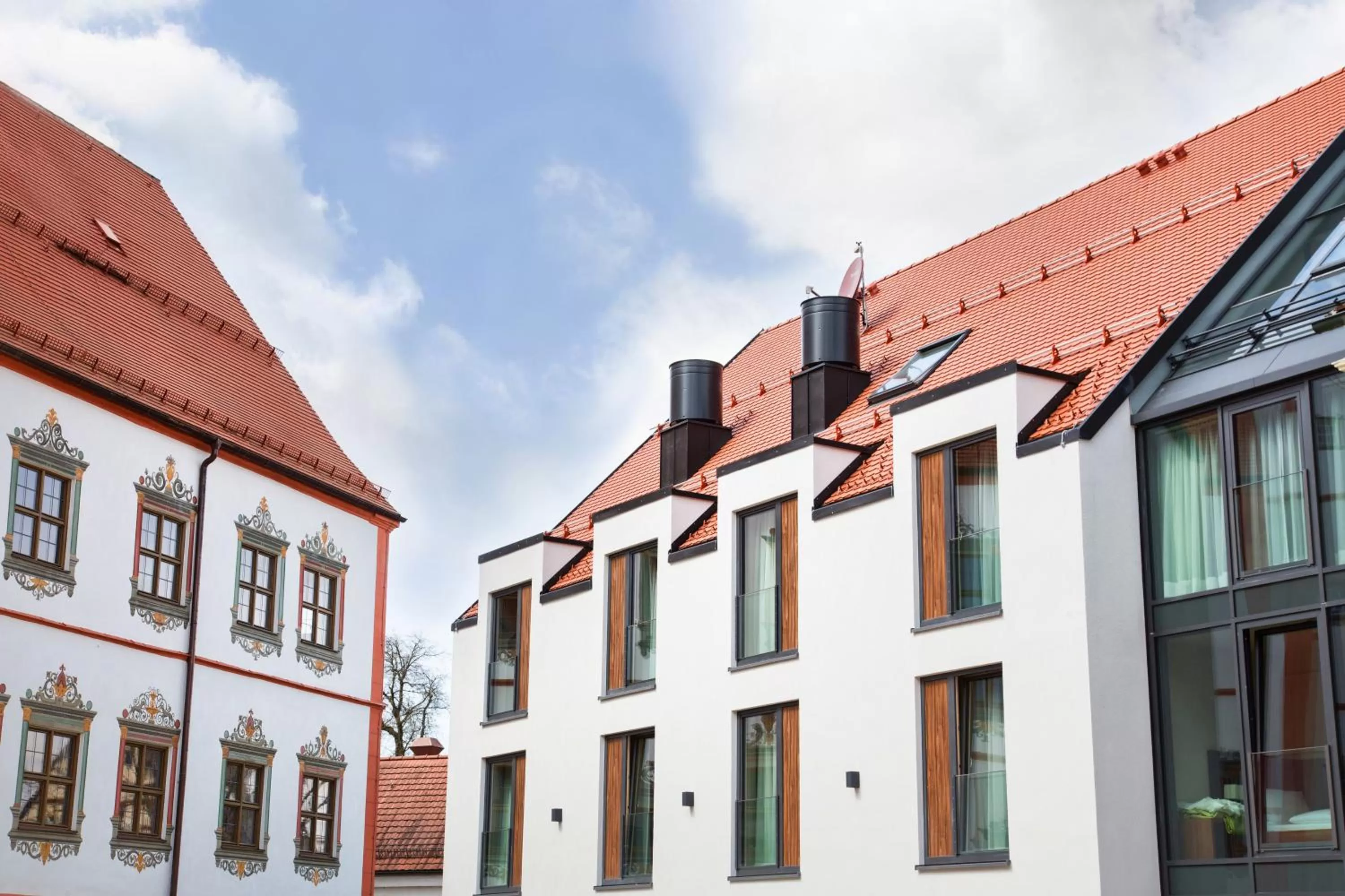 Property building in RiKu HOTEL Weißenhorn