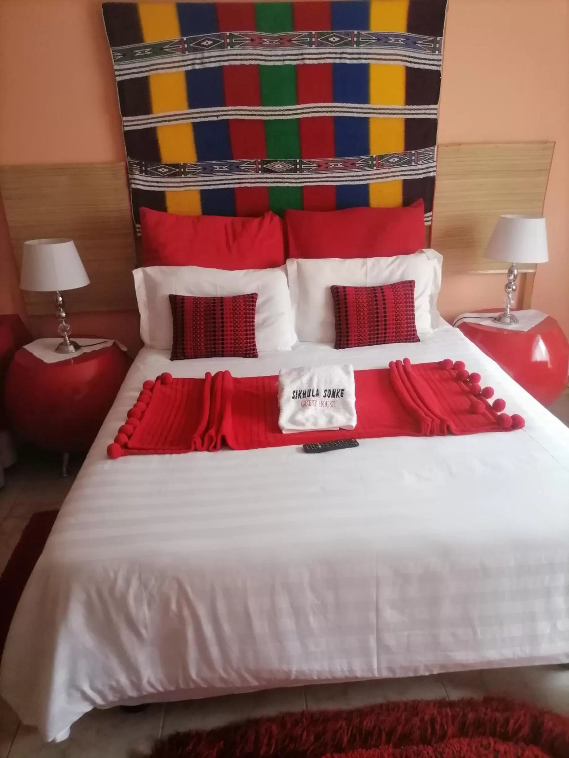 Bed in Sikhula Sonke Guest House