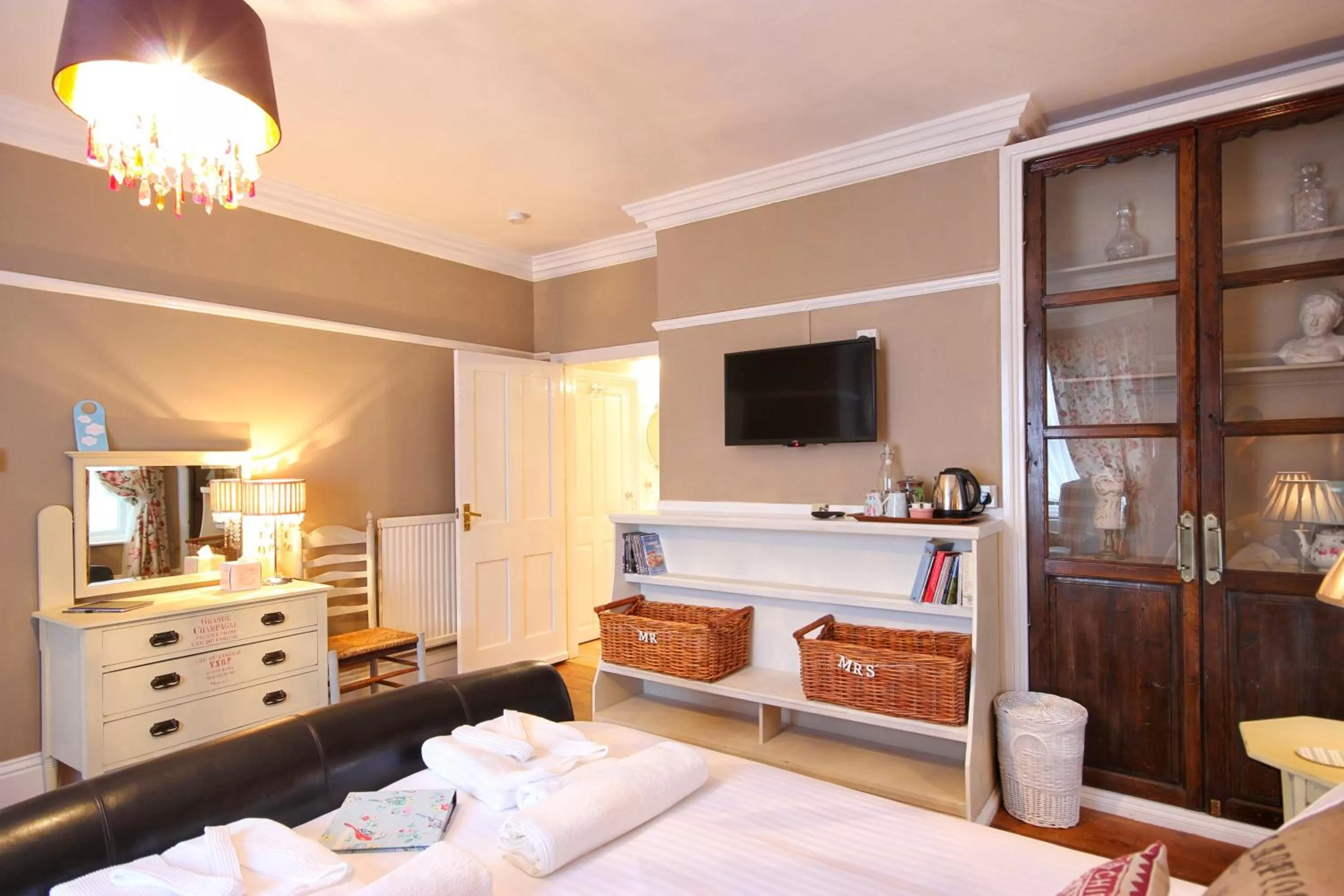 Bed in Hooray Henrys