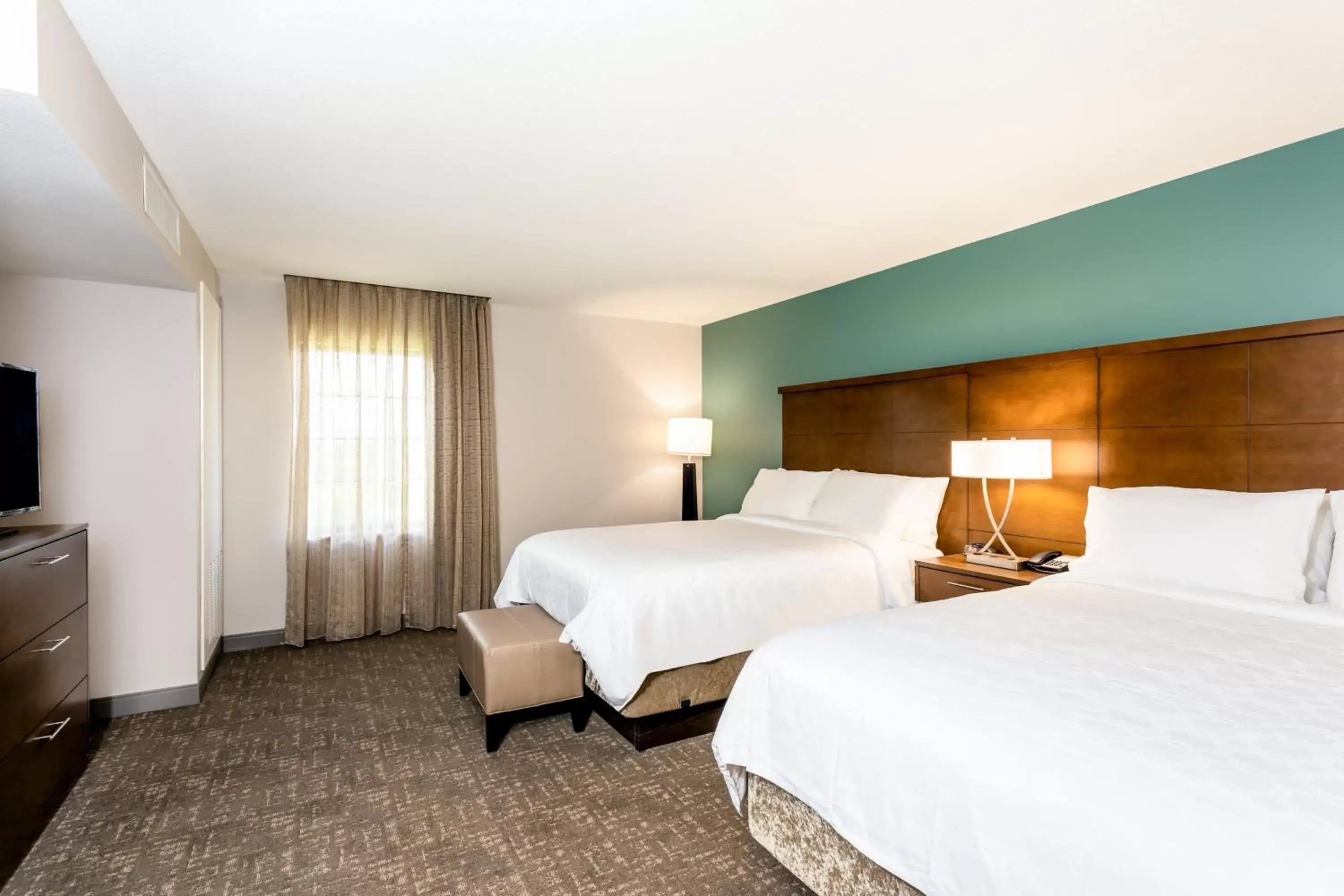 Two-Bedroom Suite with One King and Two Queen Beds - Non-Smoking in Staybridge Suites - Fort Lauderdale Airport - West by IHG Two-Bedroom Suite with One King and Two Queen Beds - Non-Smoking in Staybridge Suites - Fort Lauderdale Airport - West by IHG