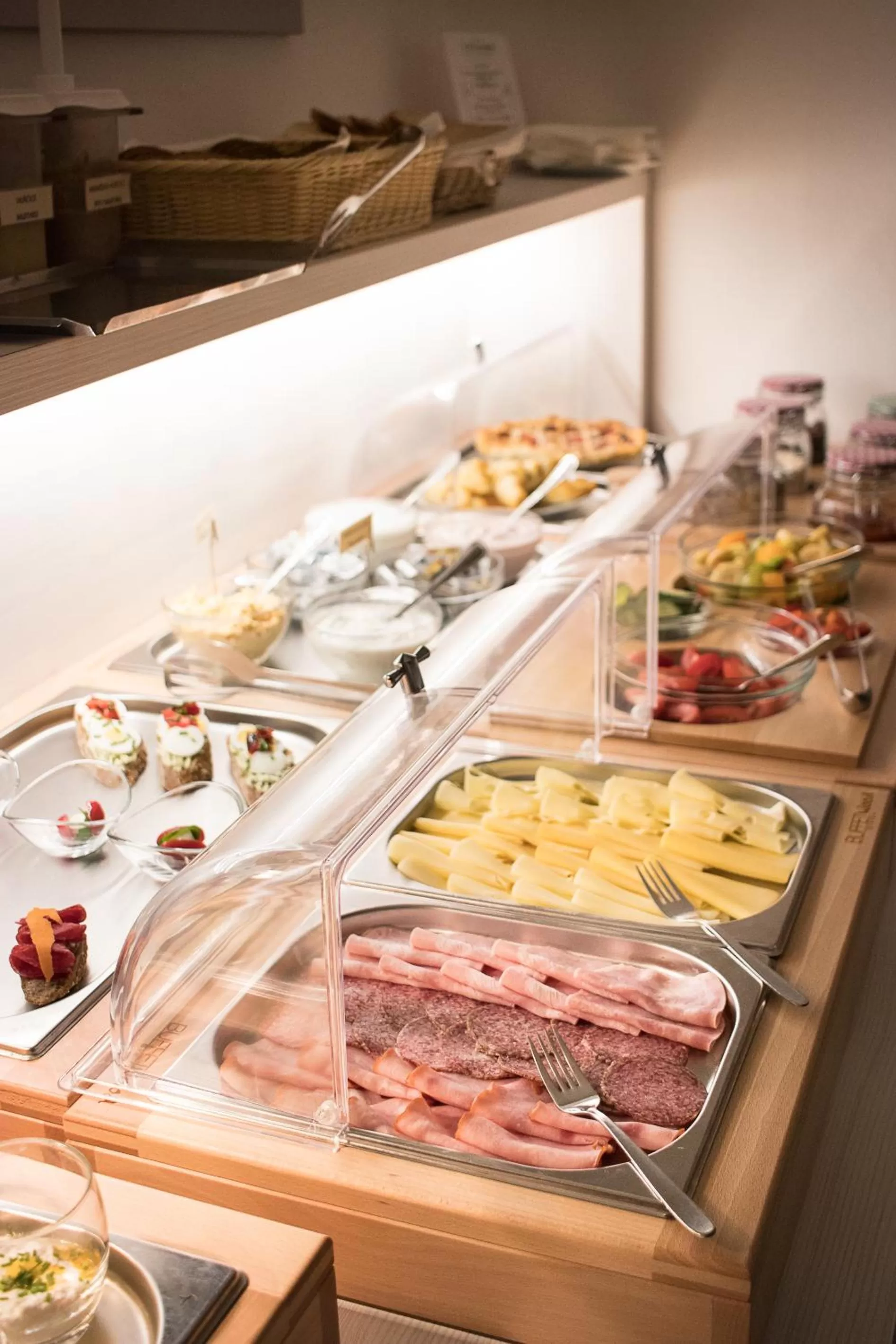 Buffet breakfast in Hotel U Tří hrušek suites & apartments