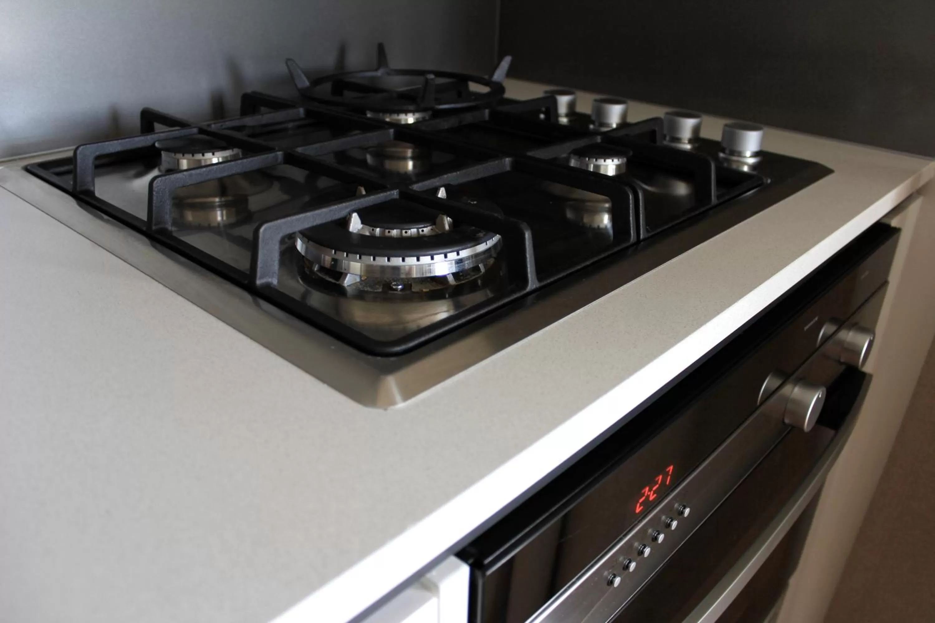 Kitchen or kitchenette in Essence Apartments Chermside