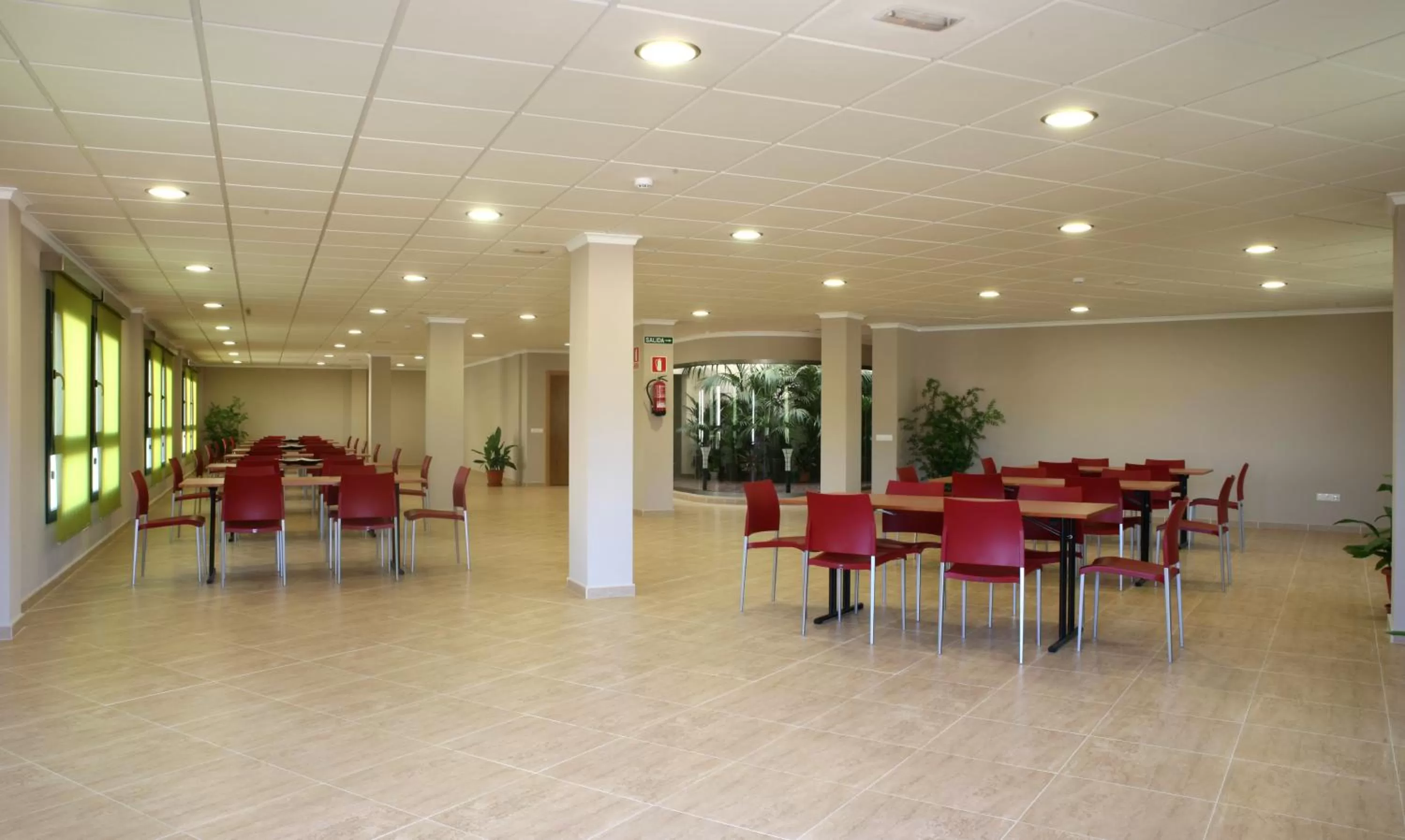 Business facilities in Nou Avenida