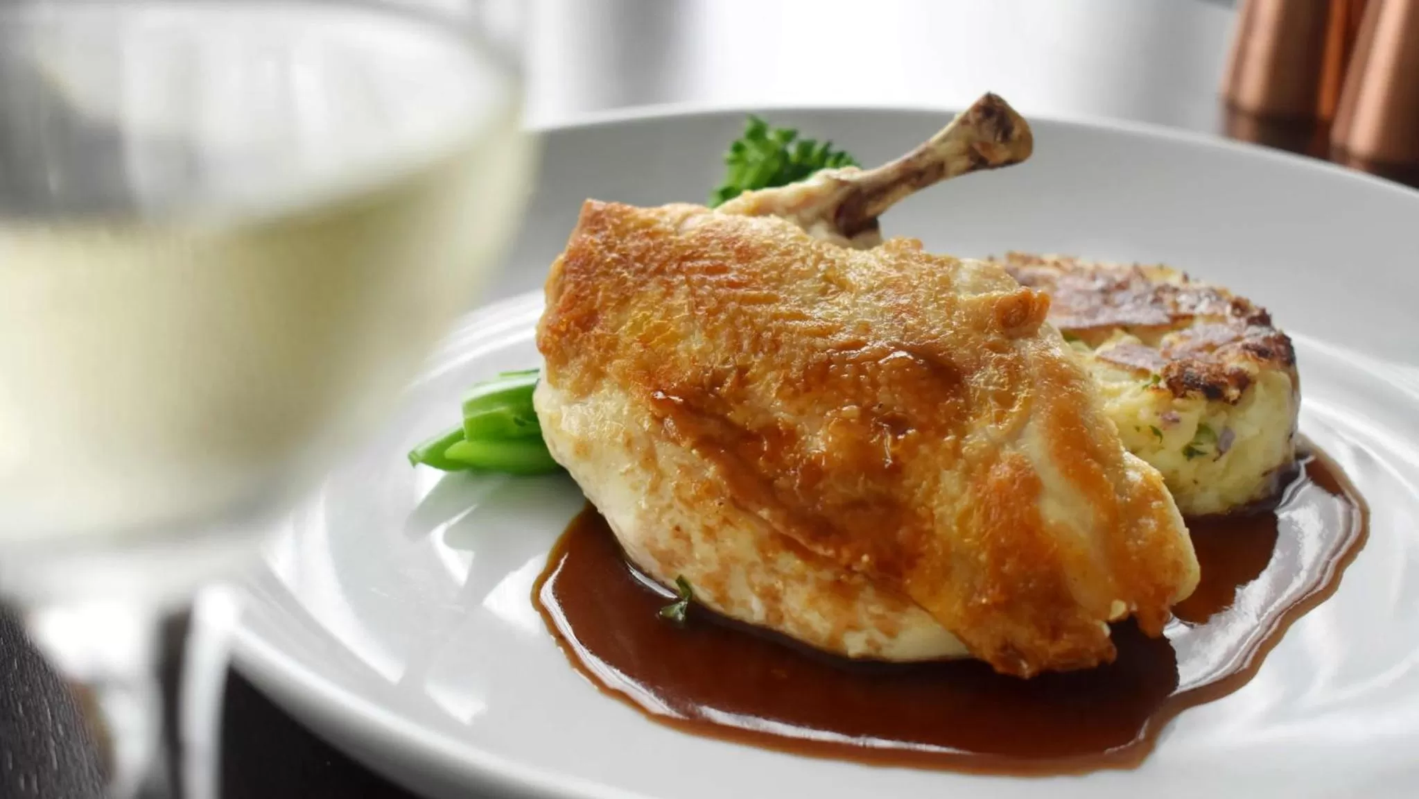 Restaurant/places to eat in Holiday Inn Parramatta by IHG